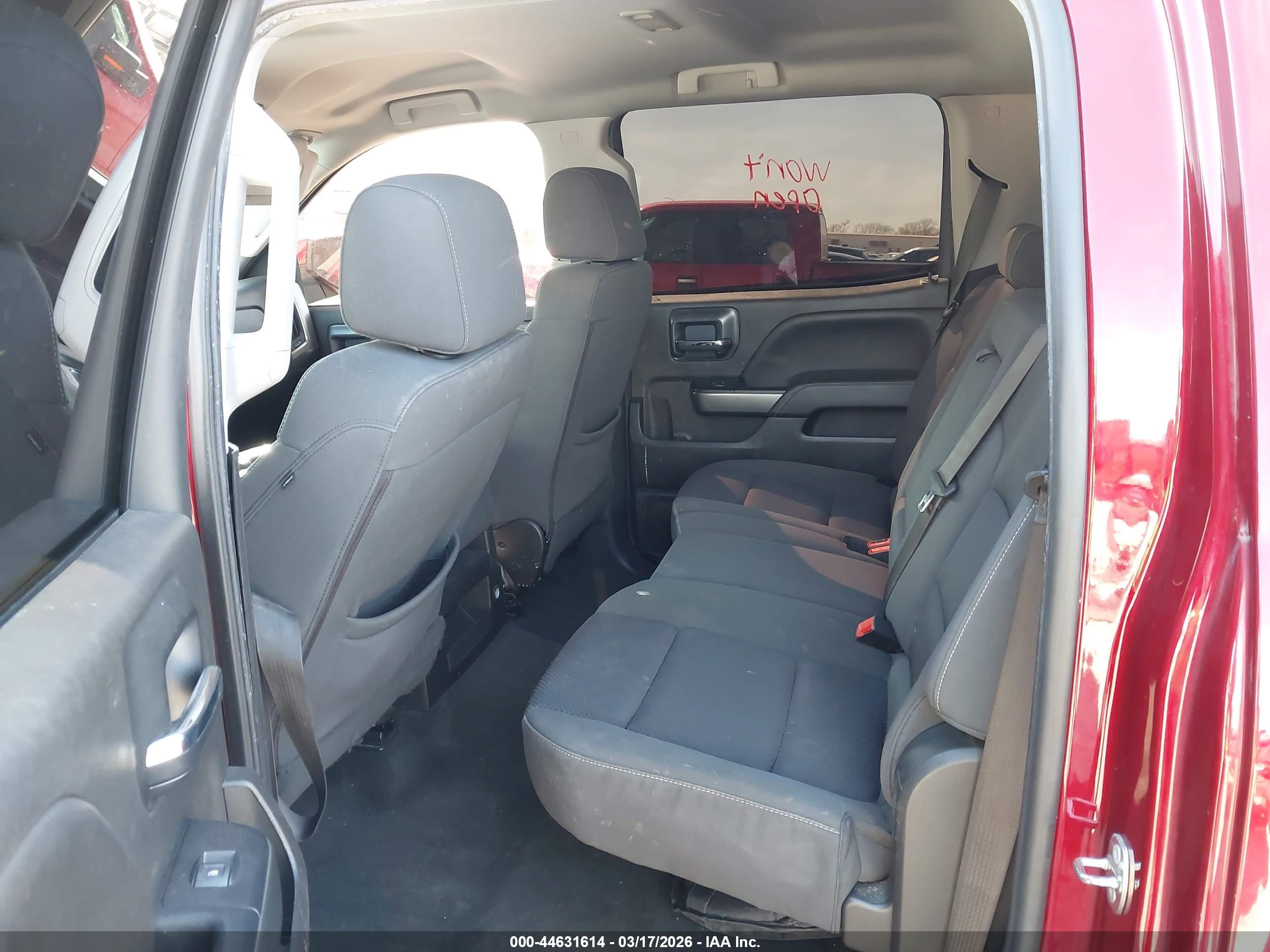CHEVROLET SILVERADO image 8