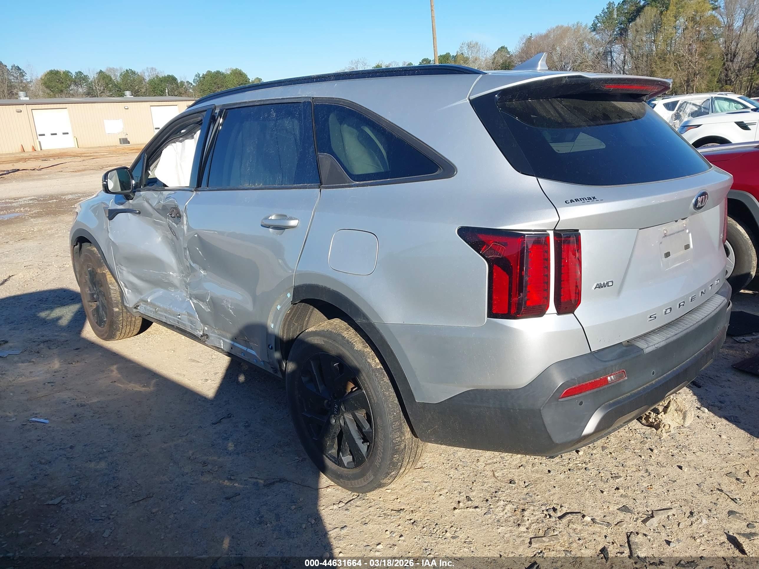 KIA SORENTO image 3