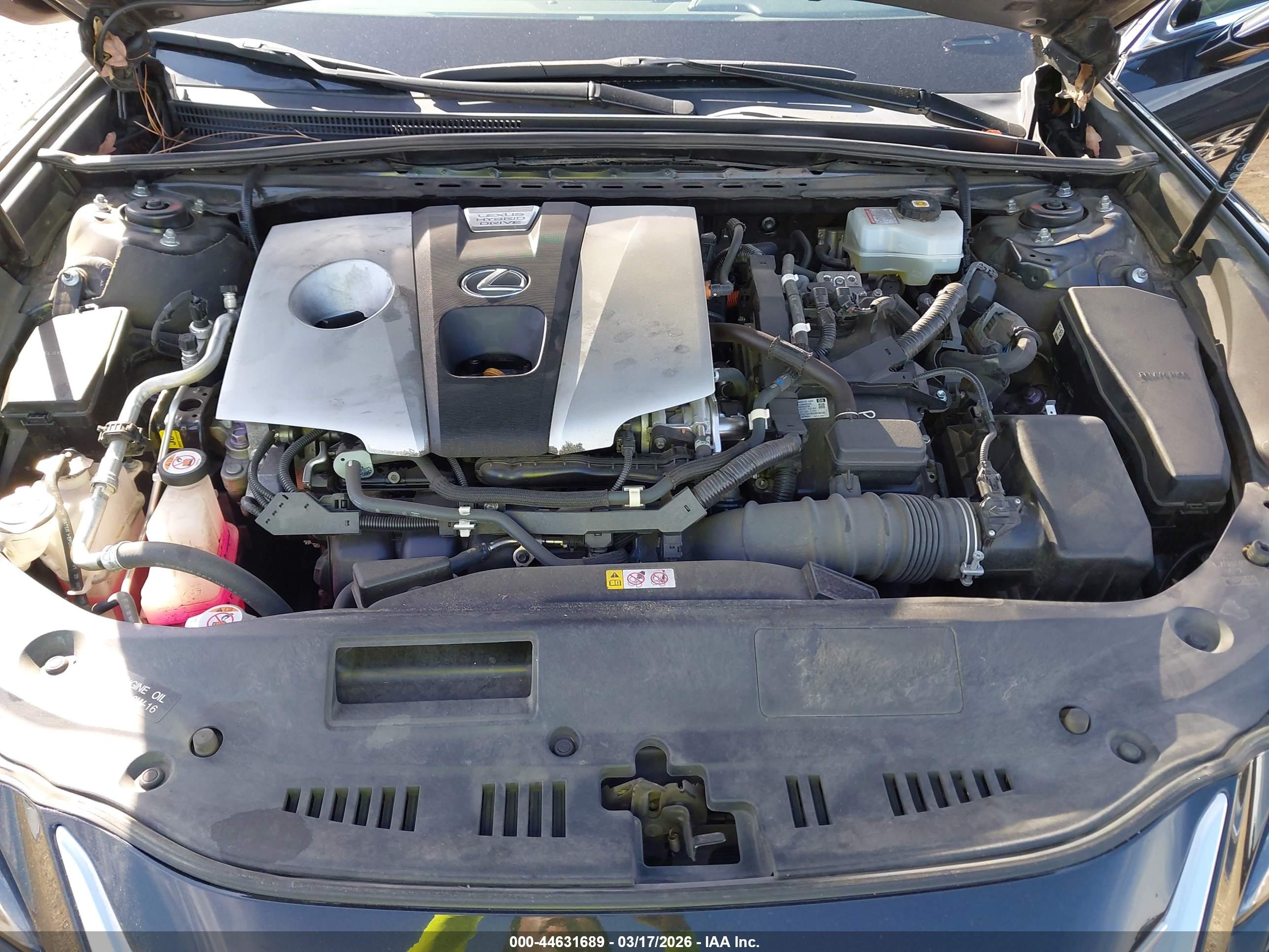 LEXUS ES image 10