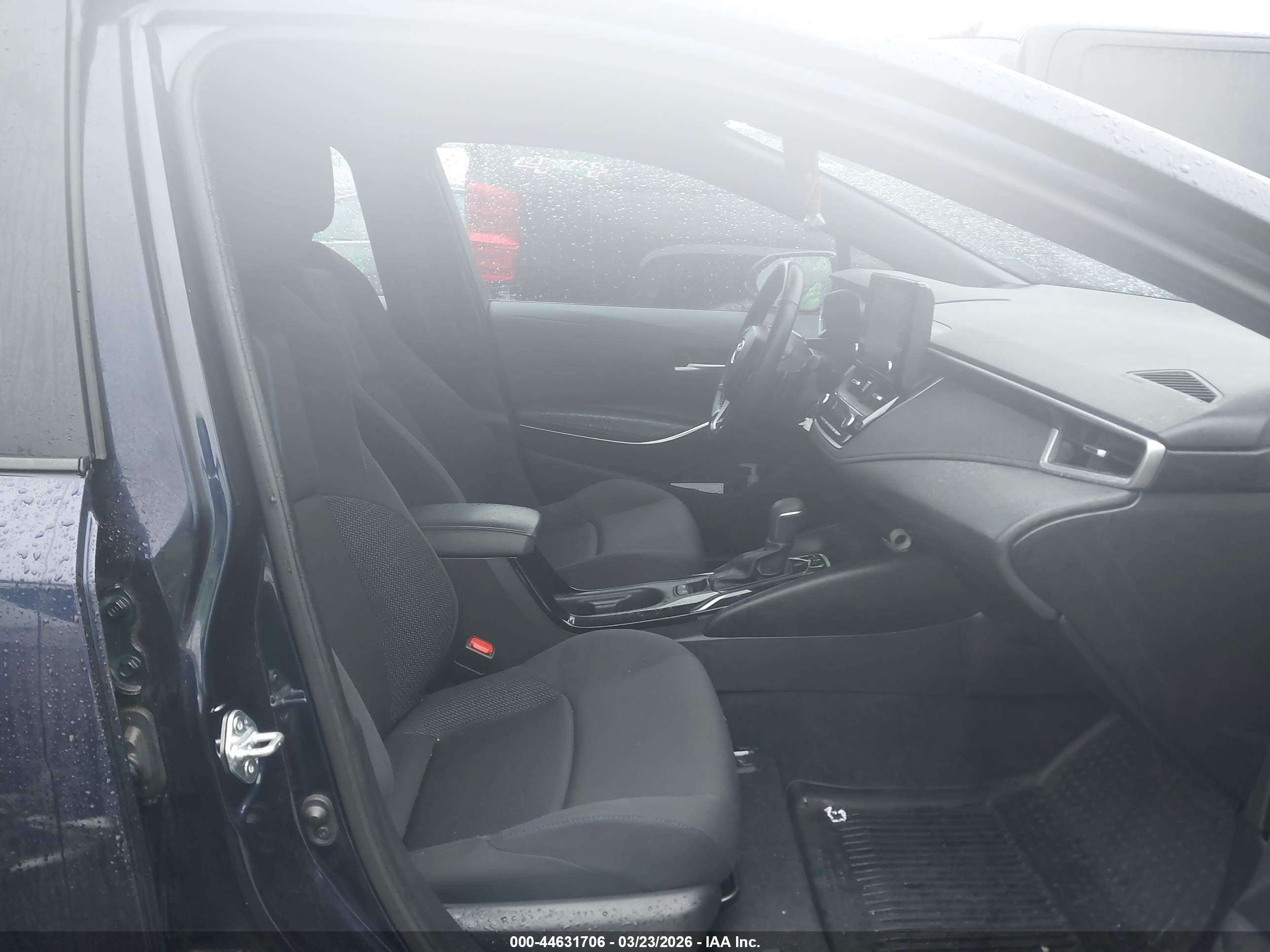 TOYOTA COROLLA image 5