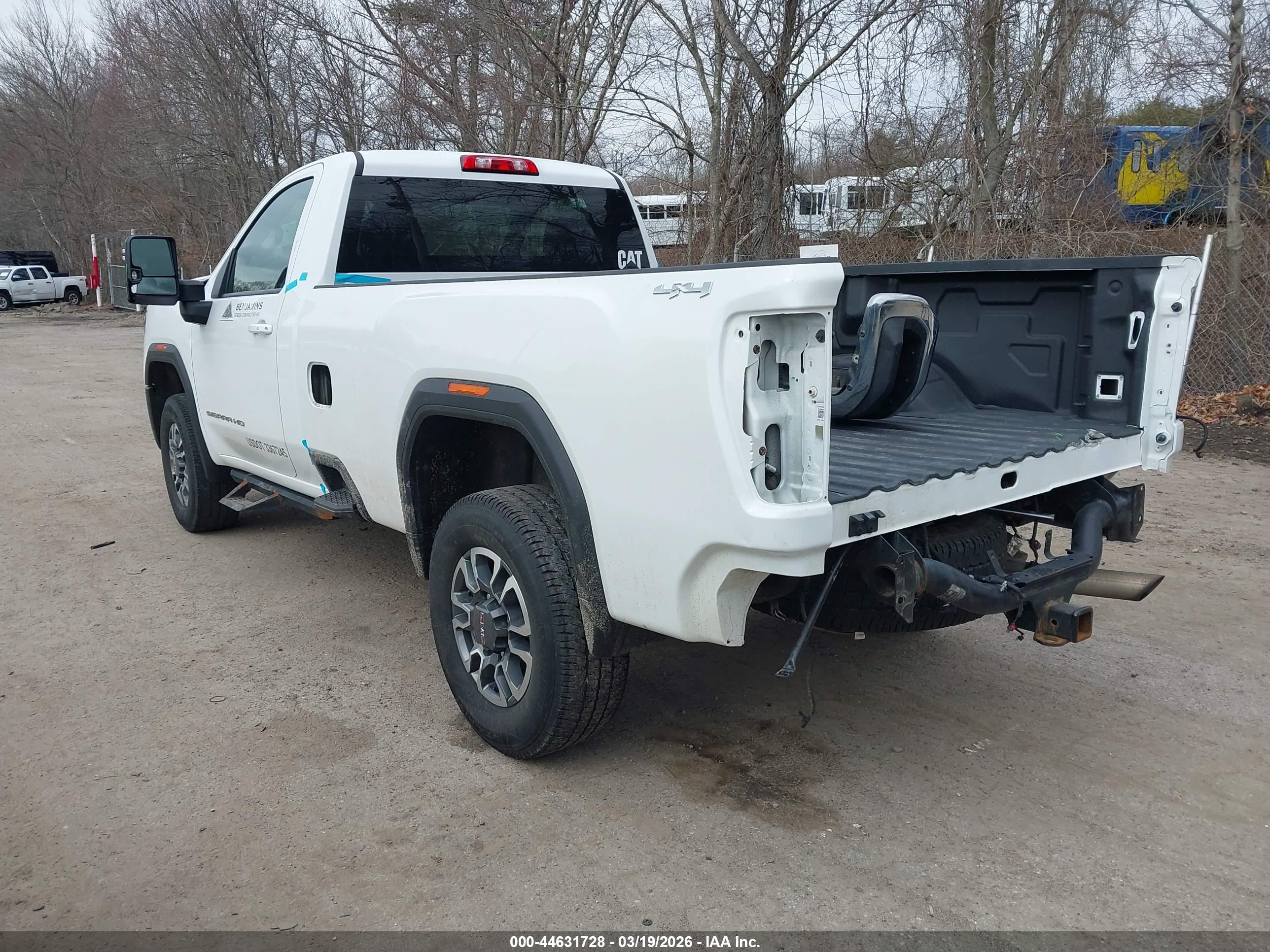 GMC SIERRA image 3