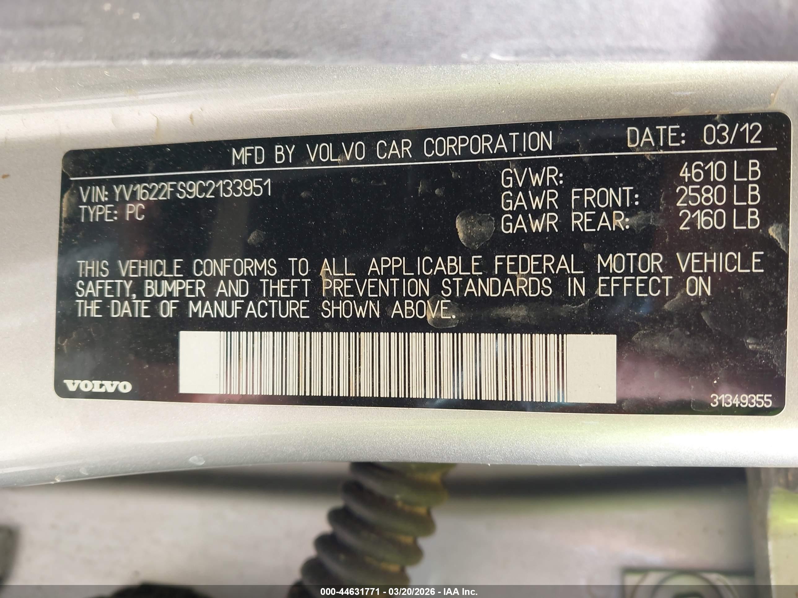 VOLVO S60 image 9