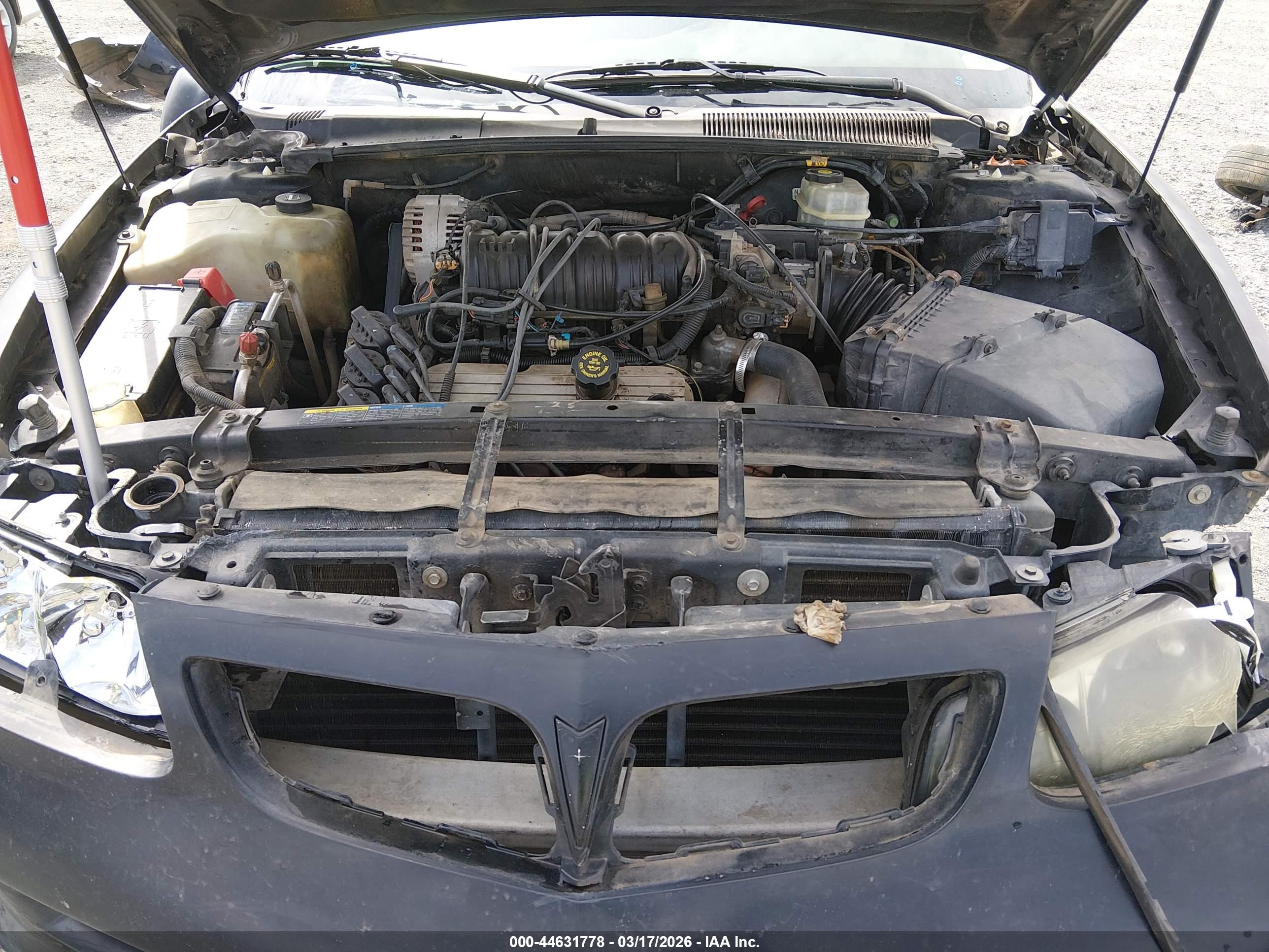 PONTIAC BONNEVILLE image 10