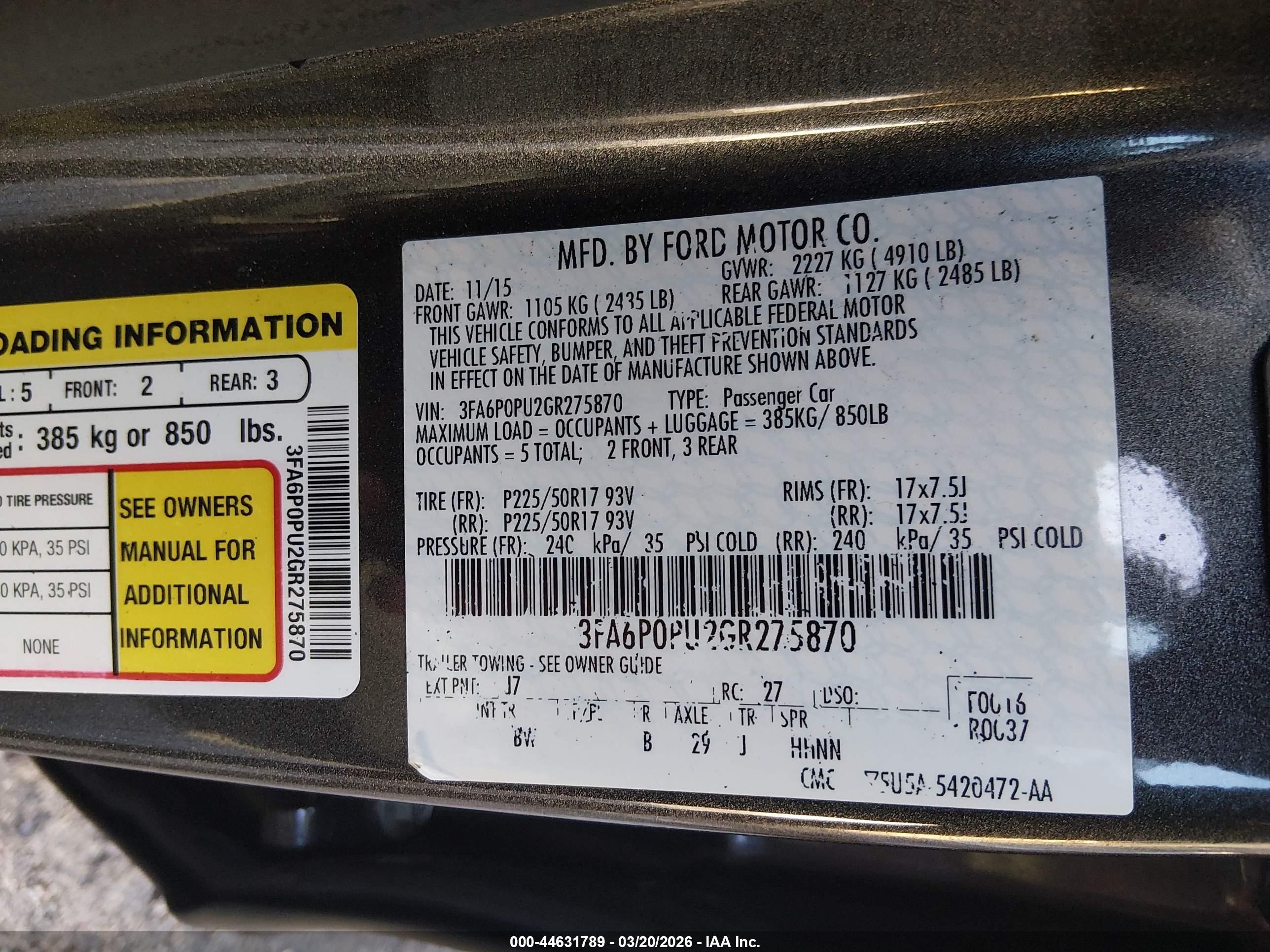 FORD FUSION image 9