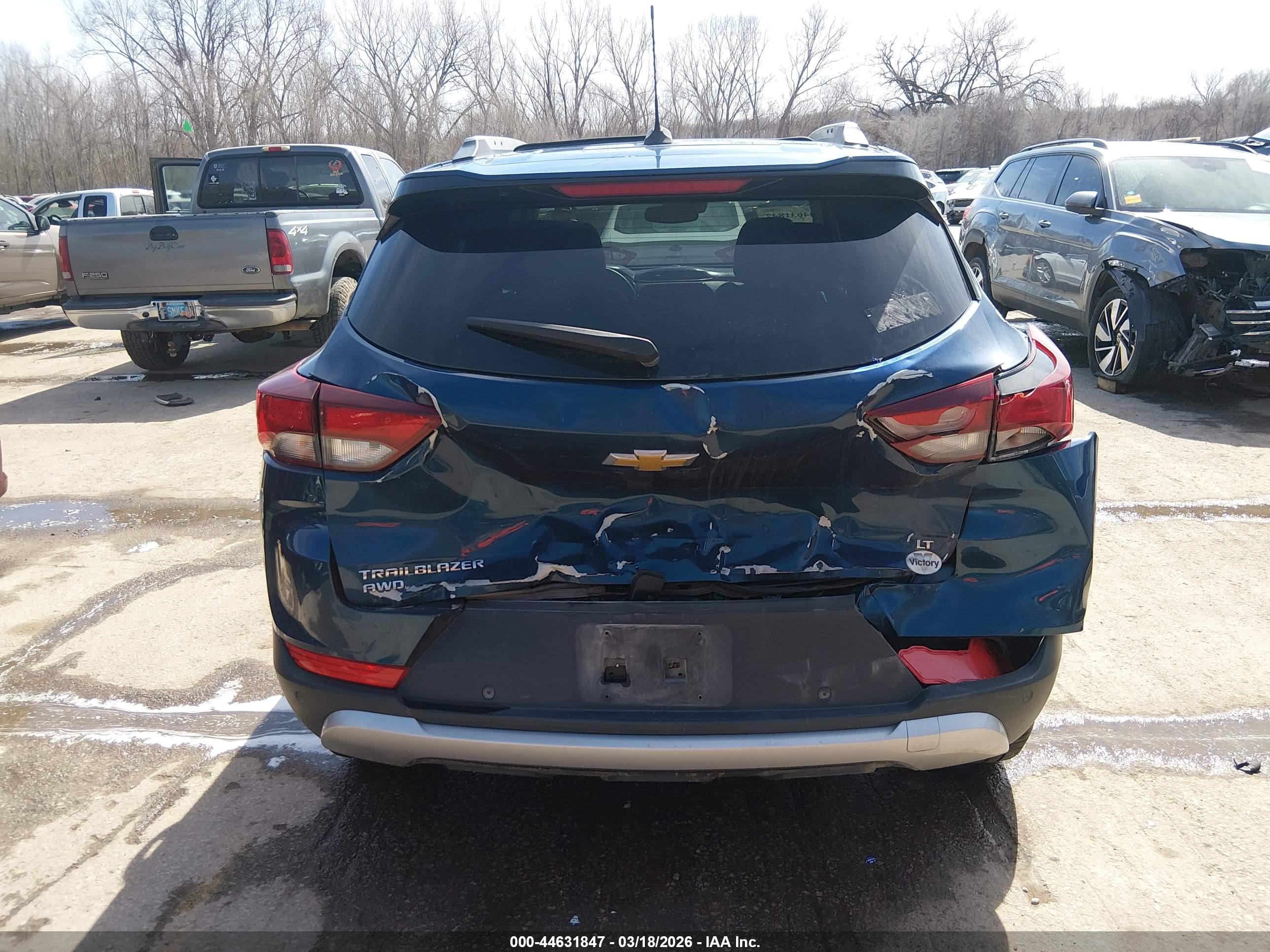 CHEVROLET TRAILBLAZER image 6