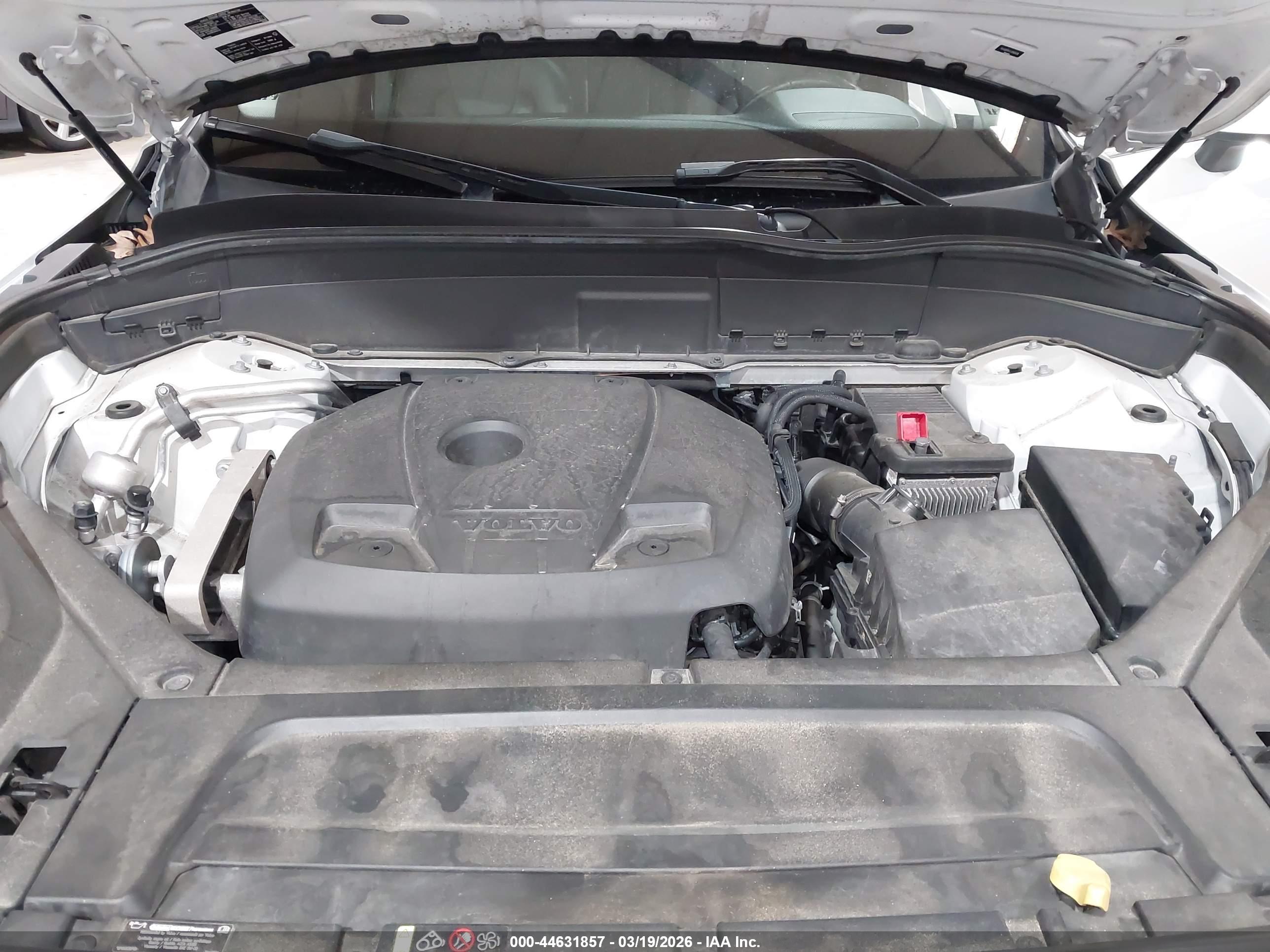 VOLVO XC90 image 10