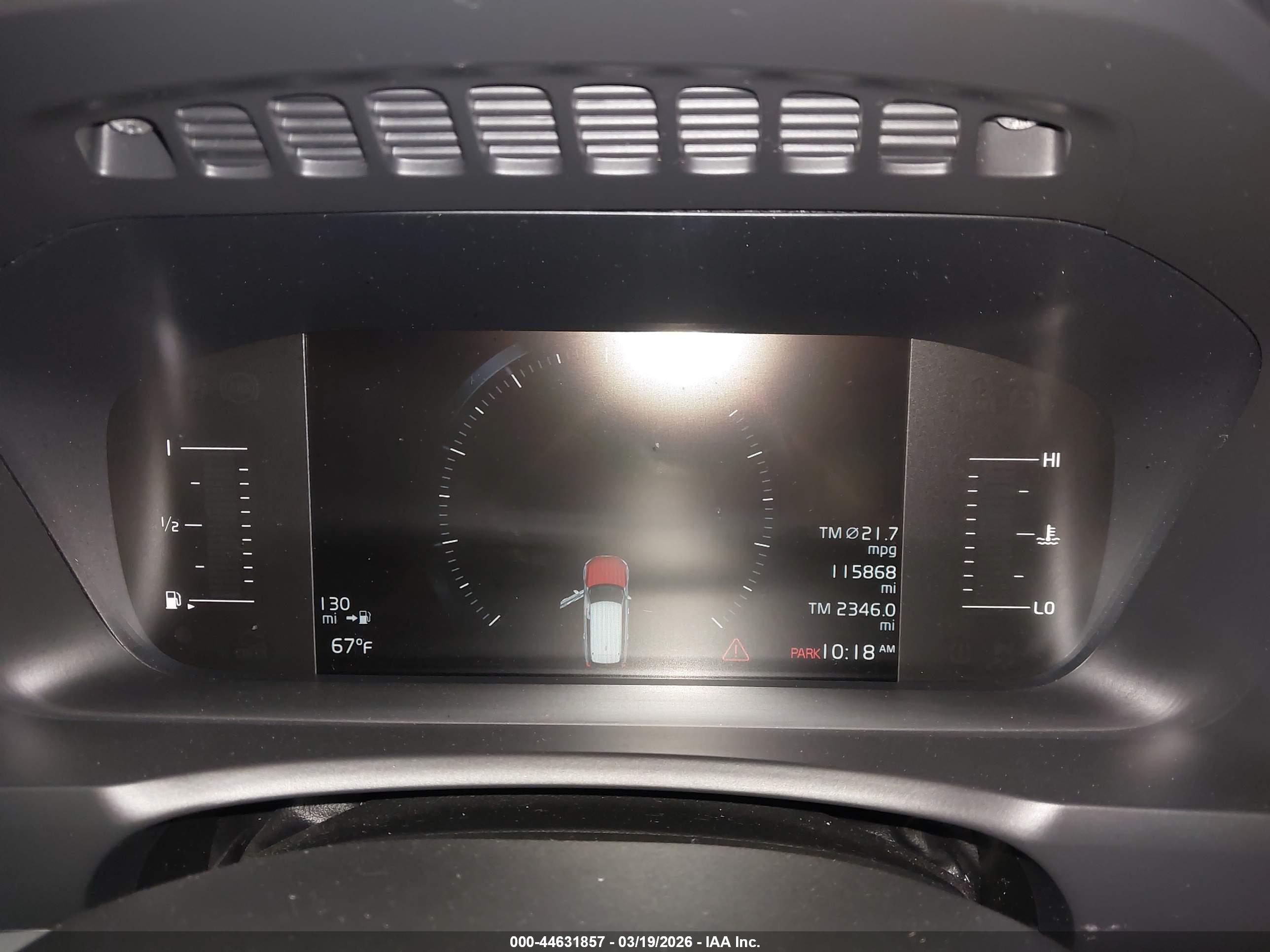 VOLVO XC90 image 7
