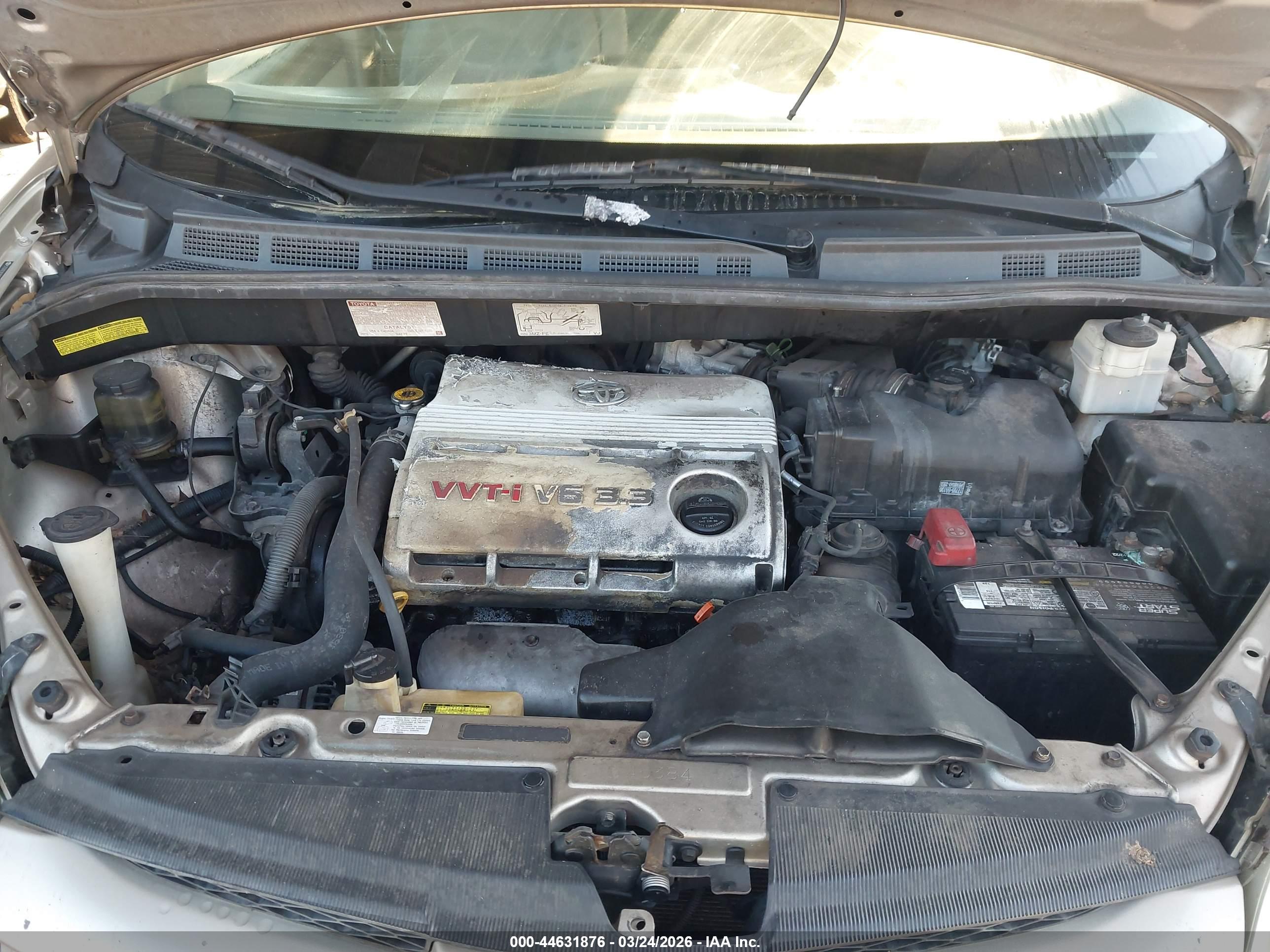 TOYOTA SIENNA image 10