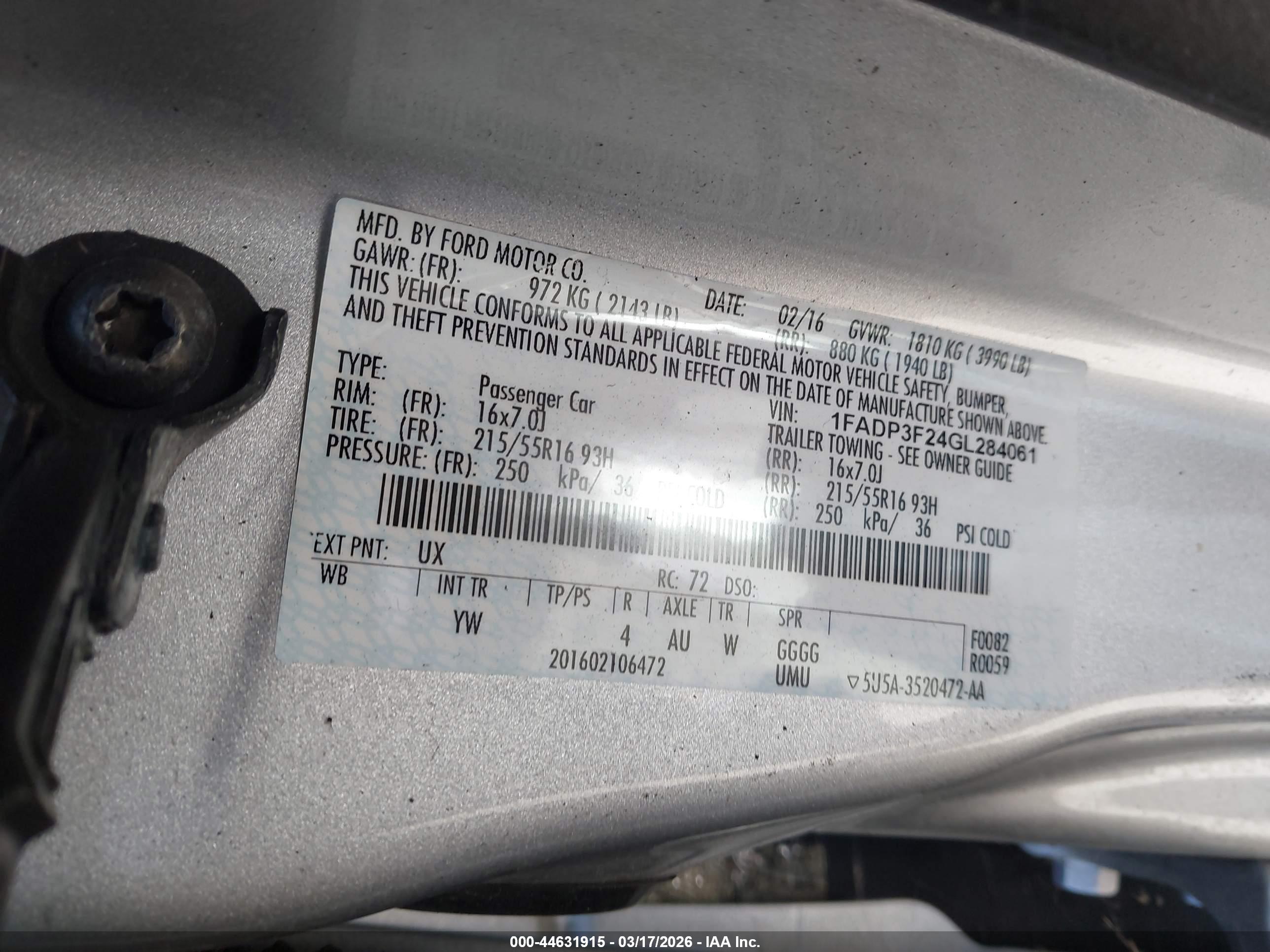 FORD FOCUS image 9