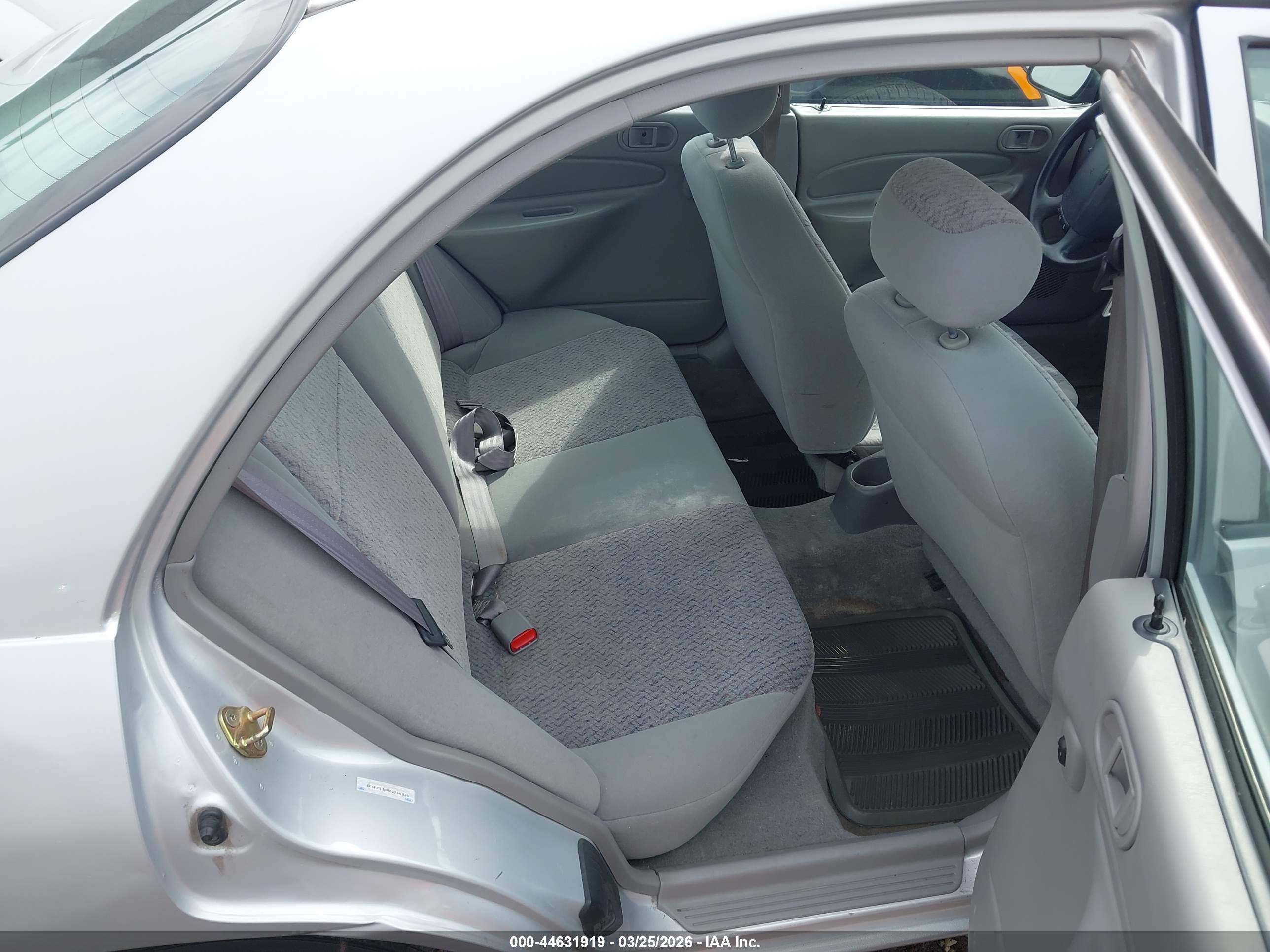 FORD ESCORT image 8