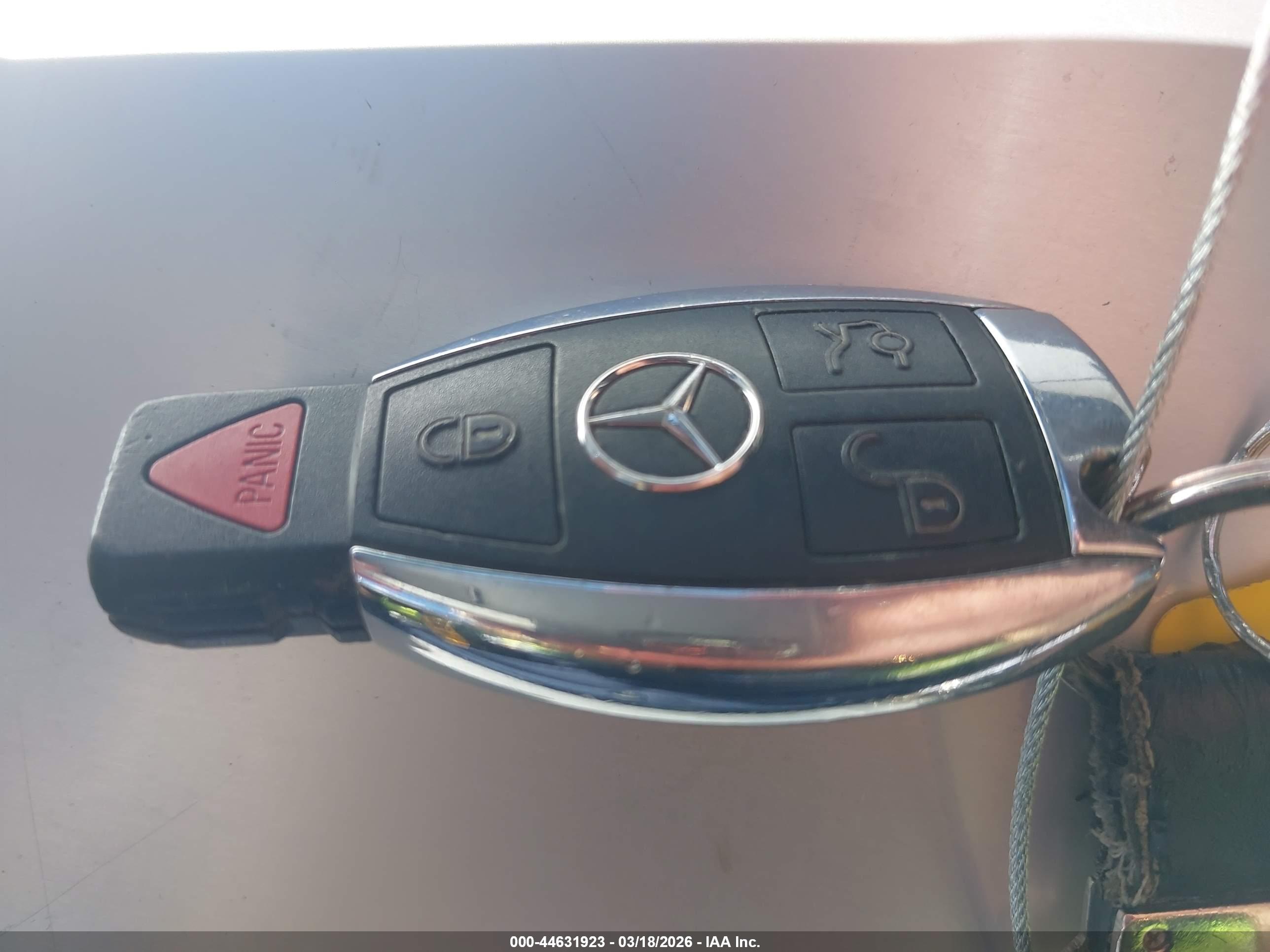 MERCEDES-BENZ CLA image 11