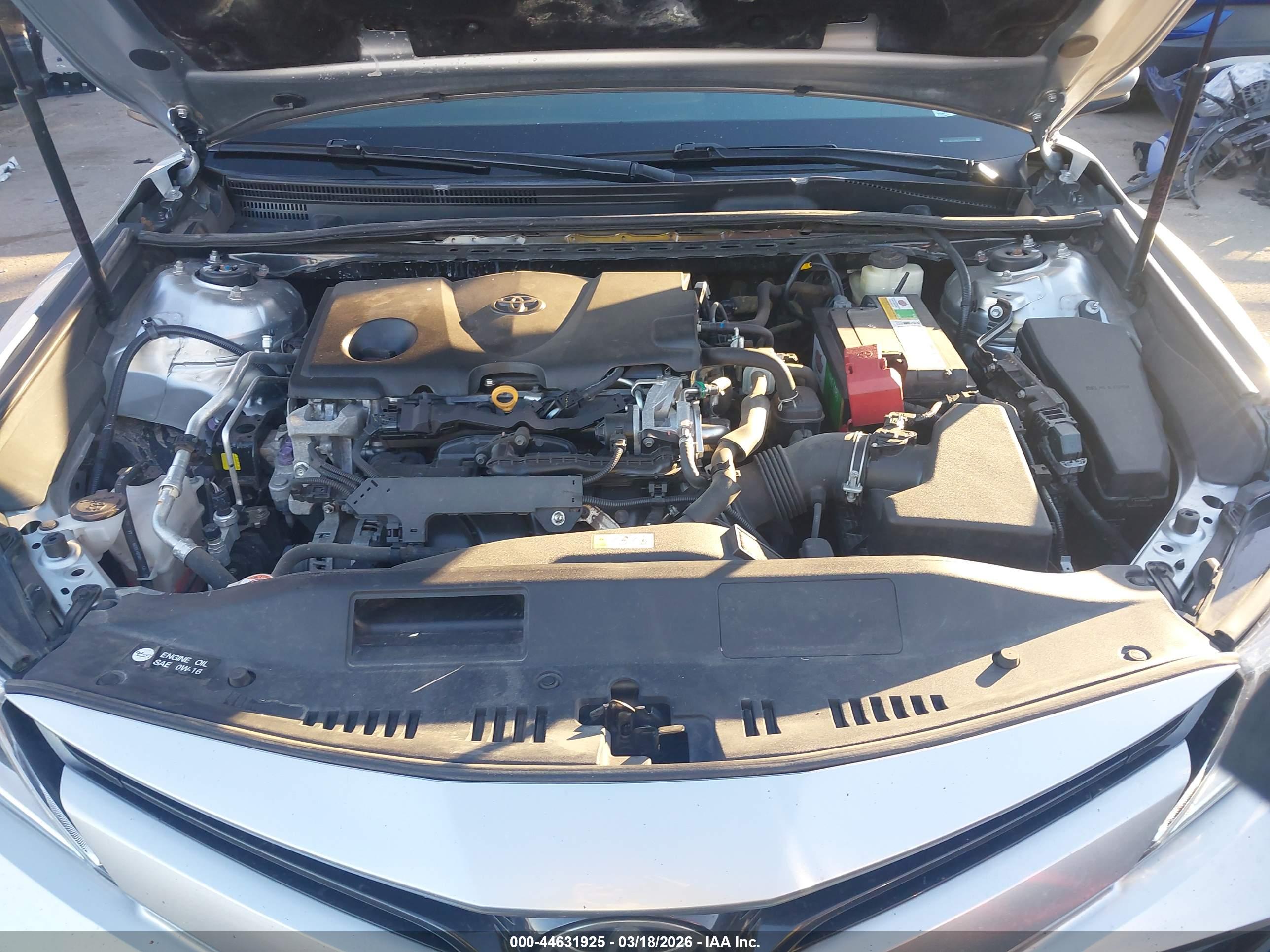 TOYOTA CAMRY image 10