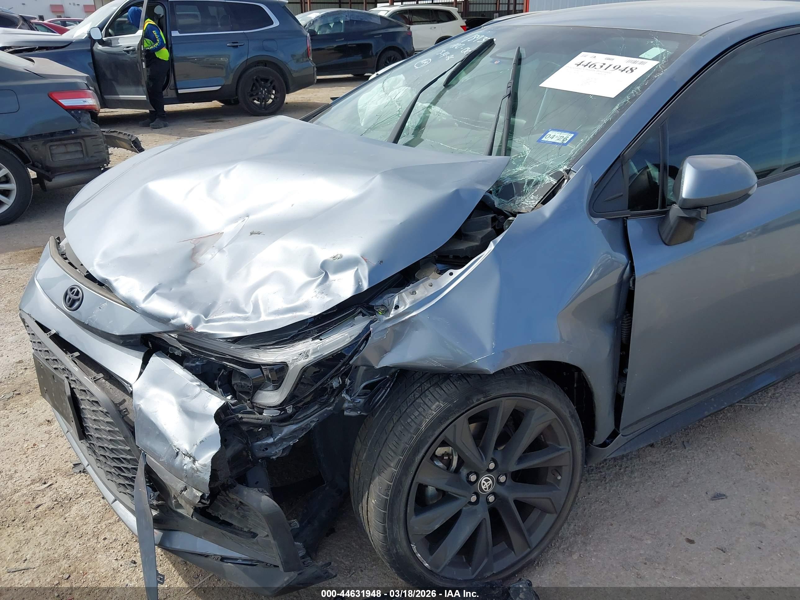 TOYOTA COROLLA image 6