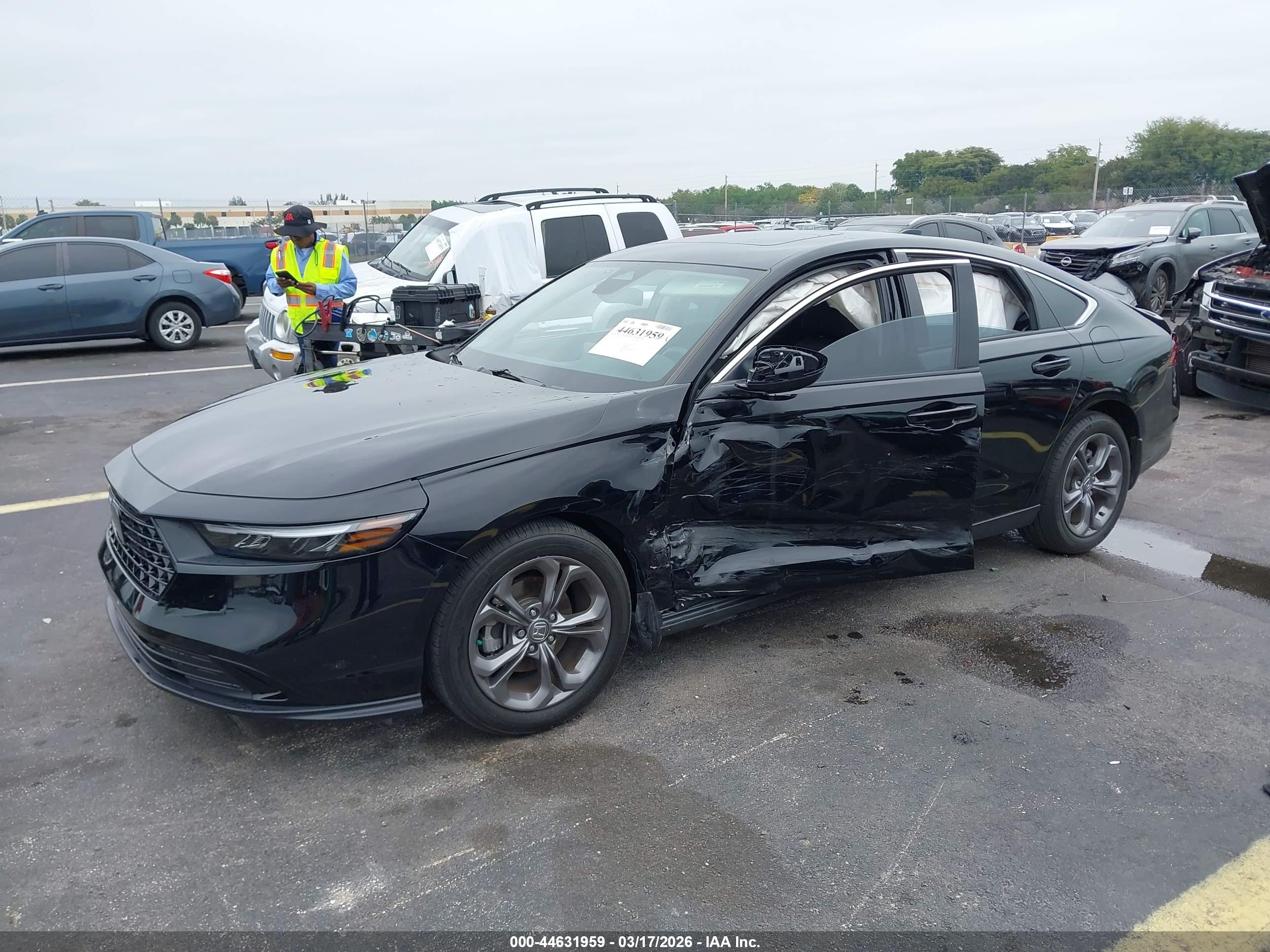 HONDA ACCORD image 2