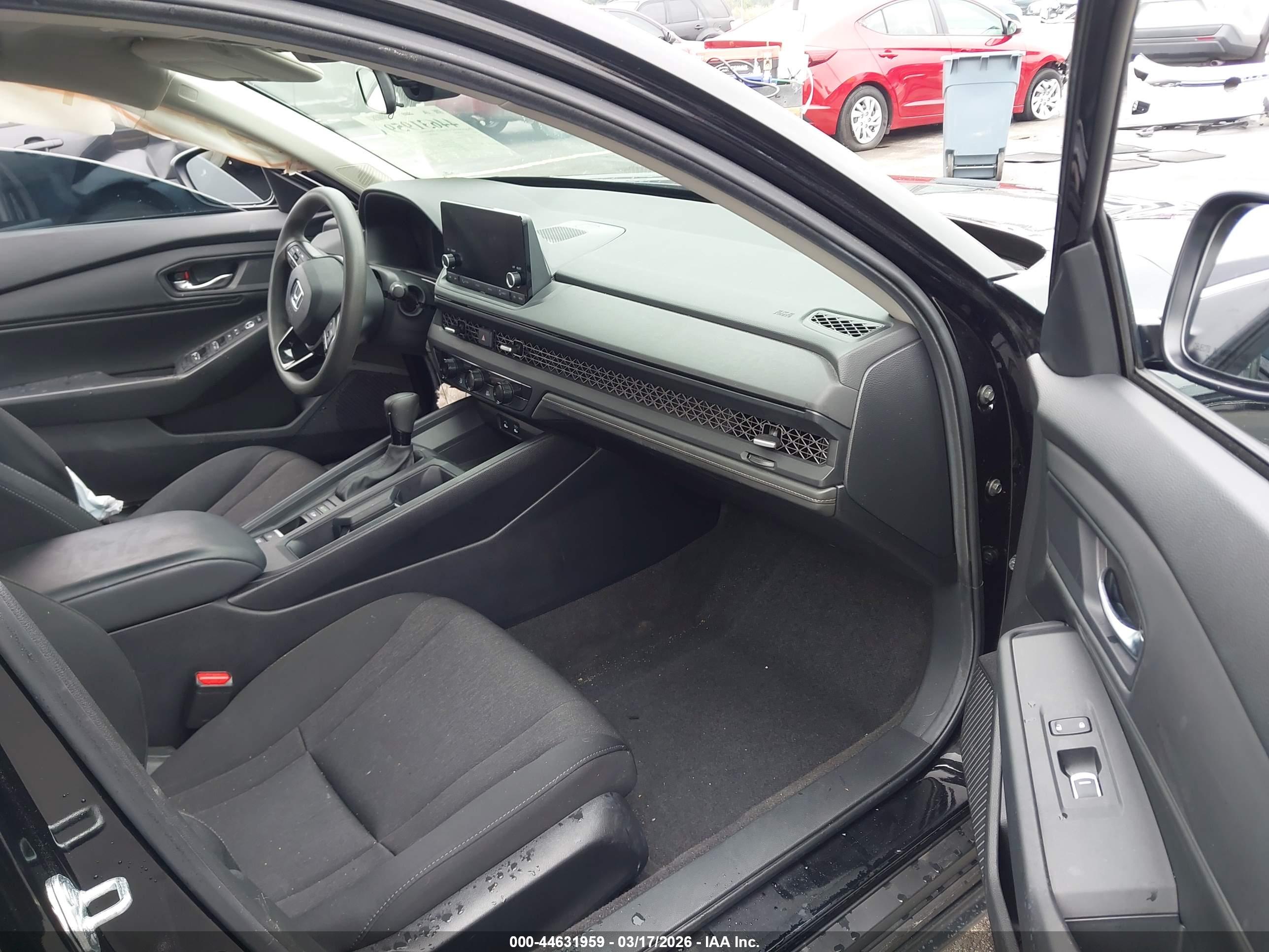 HONDA ACCORD image 5