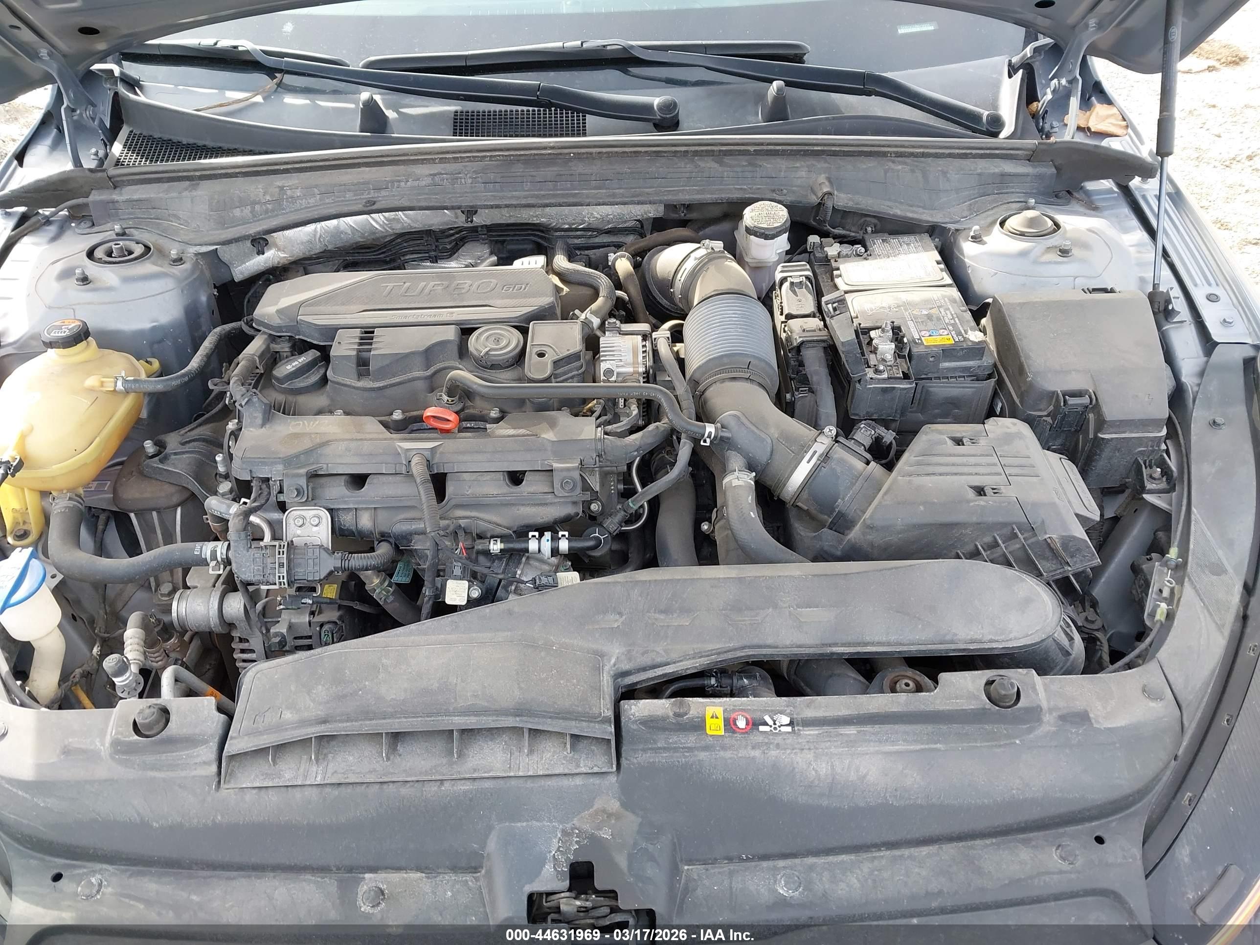 KIA K5 image 10