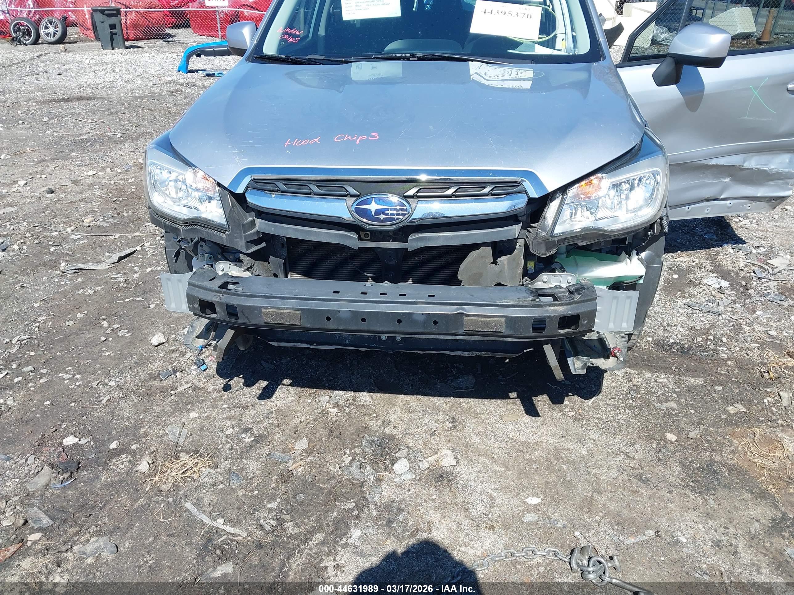SUBARU FORESTER image 6