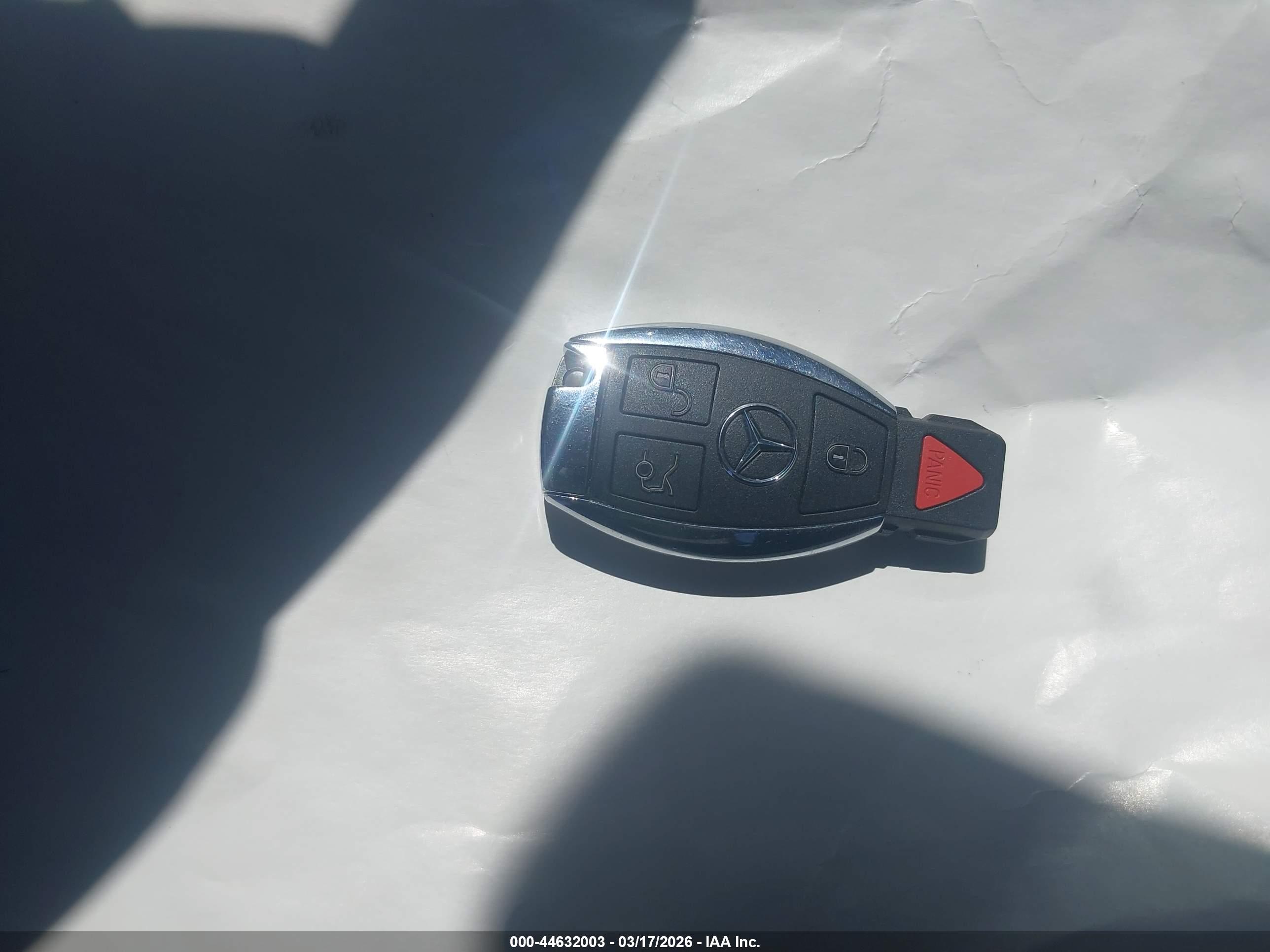 MERCEDES-BENZ C image 11