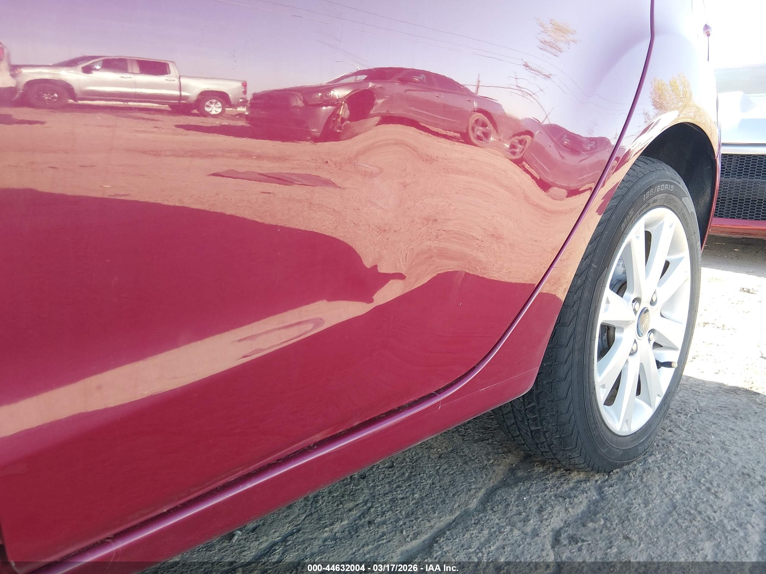 FORD FIESTA image 6