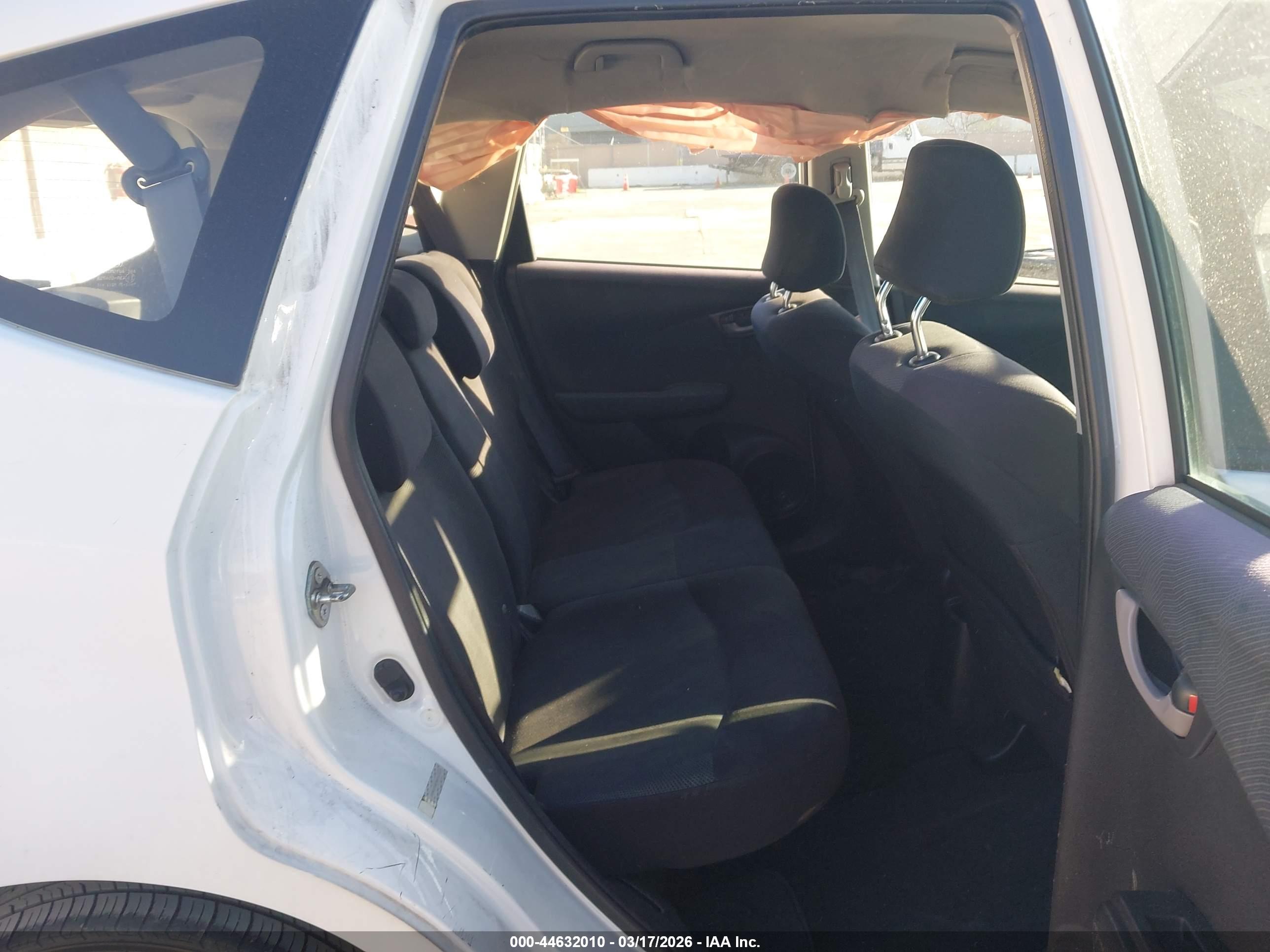 HONDA FIT image 8