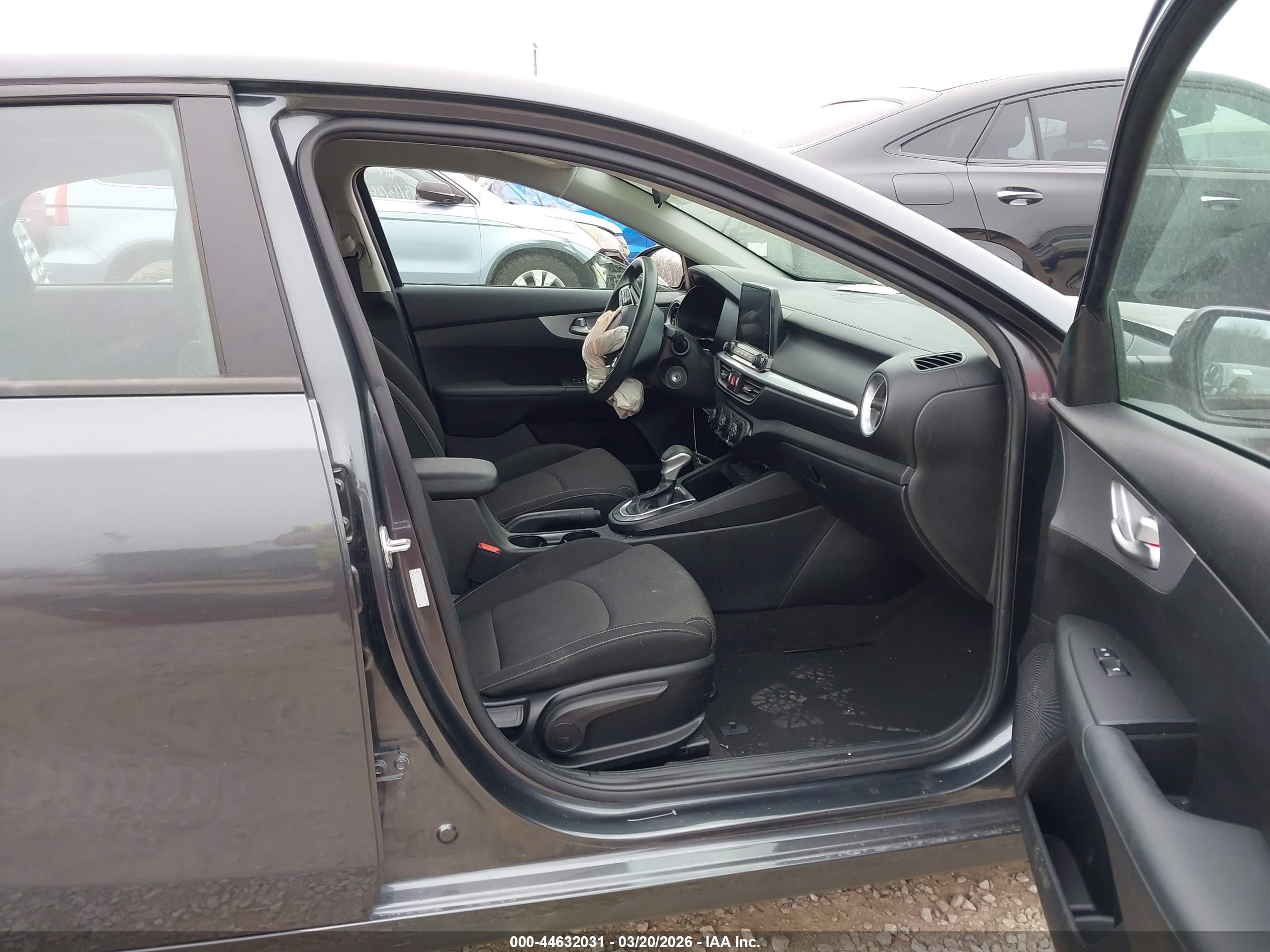 KIA FORTE image 5