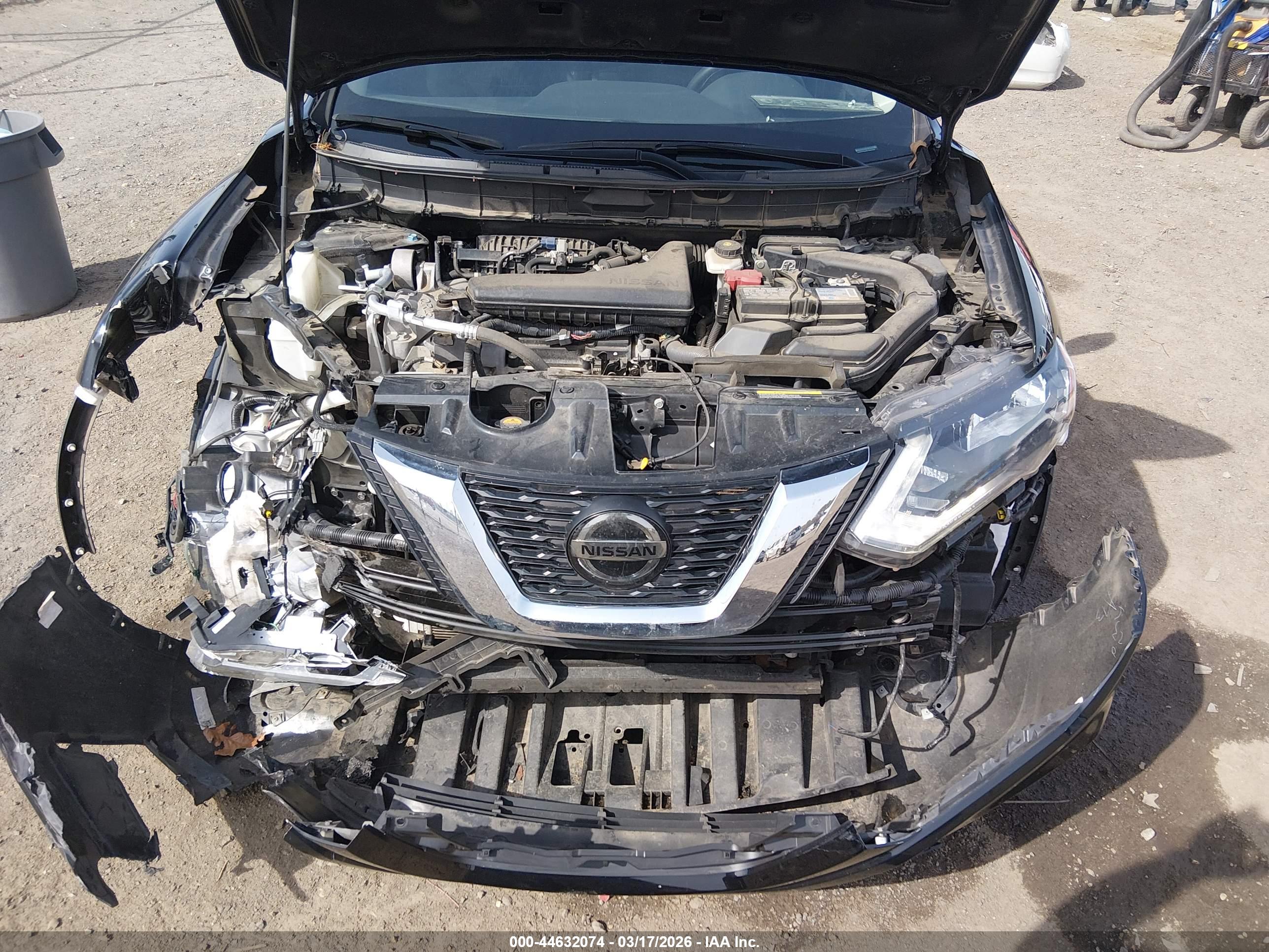 NISSAN ROGUE image 10