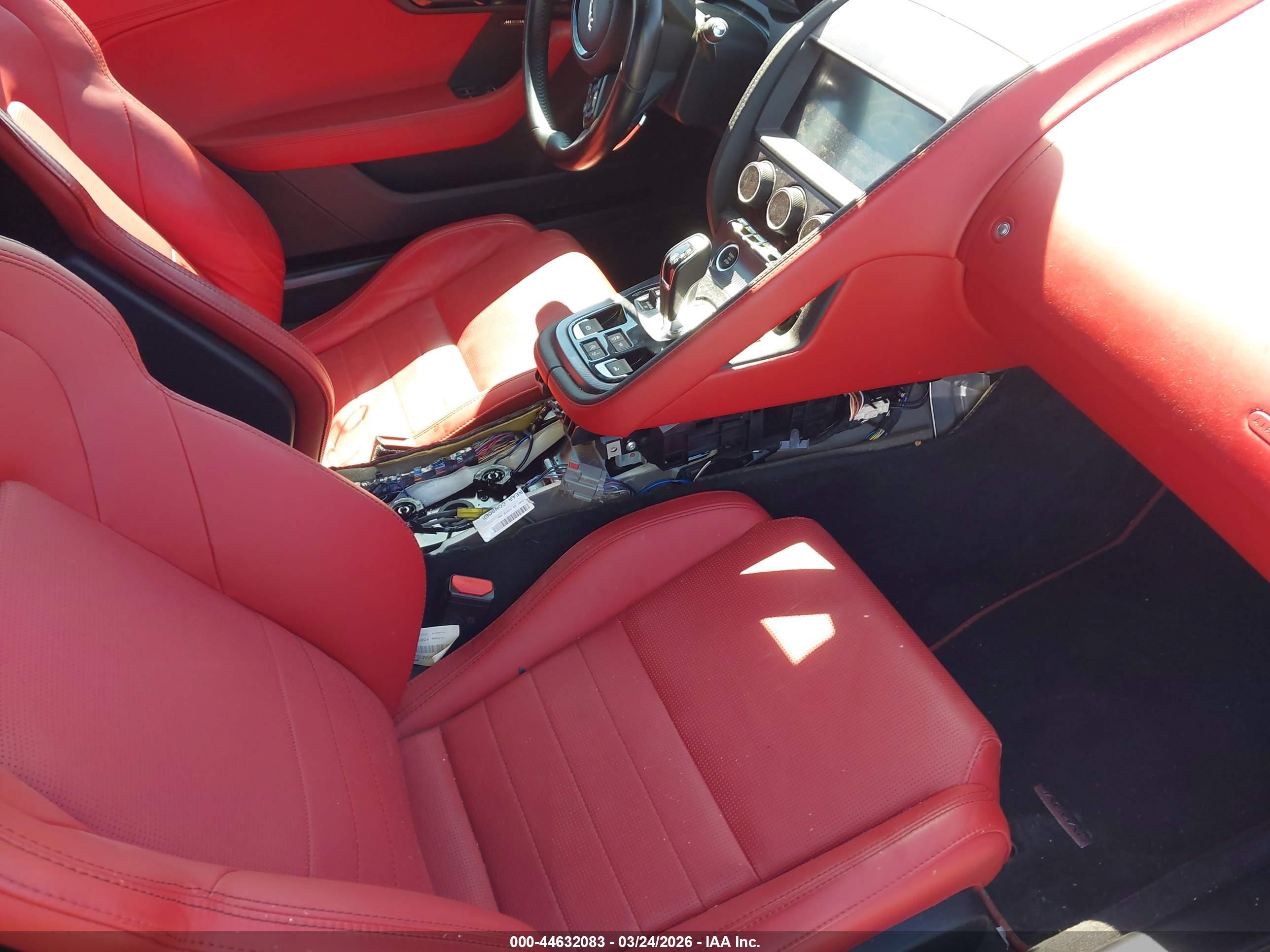 JAGUAR F-TYPE image 5