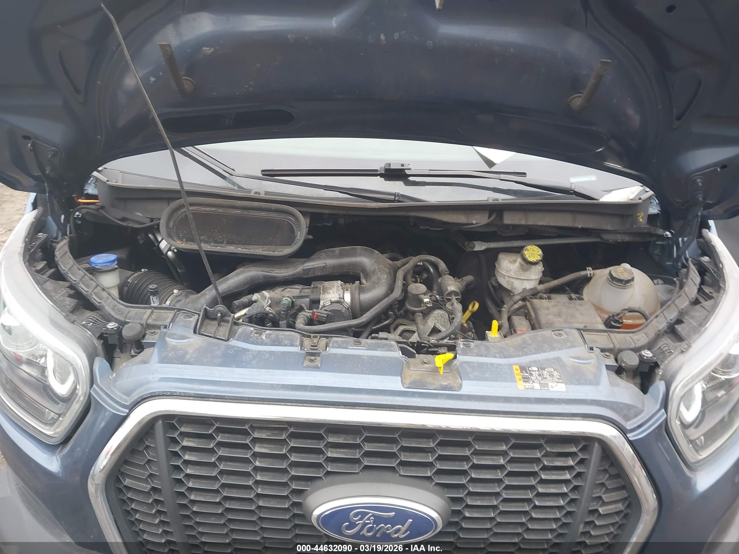FORD TRANSIT-250 image 10