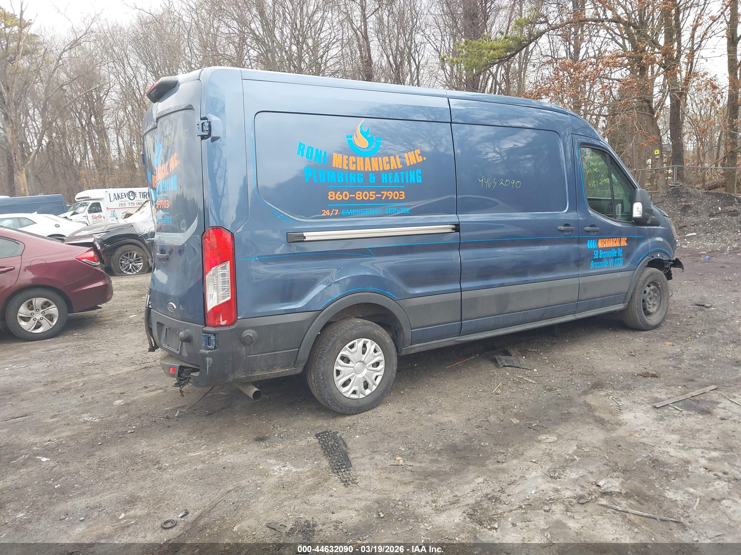 FORD TRANSIT-250 image 4