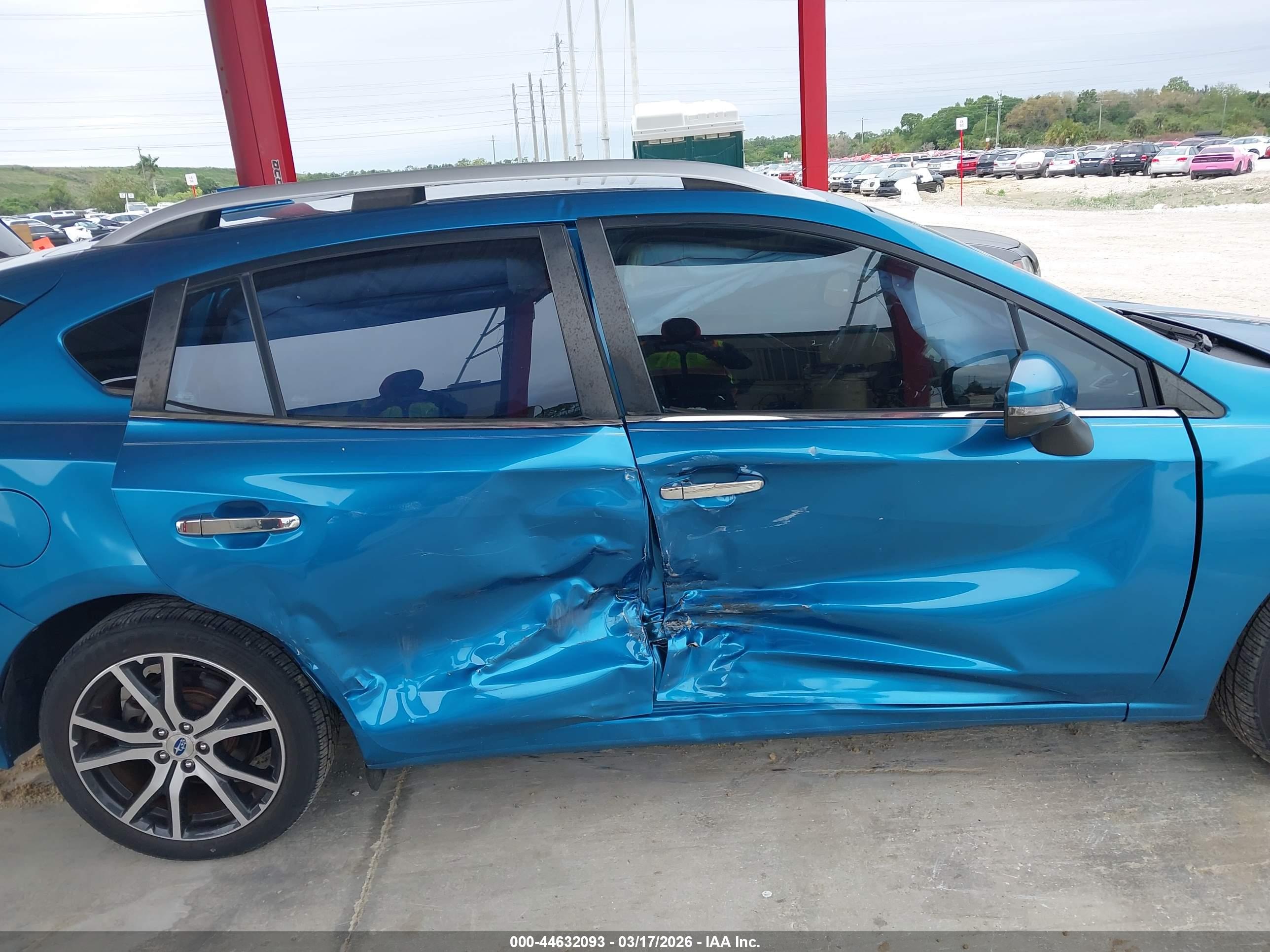 SUBARU IMPREZA image 6