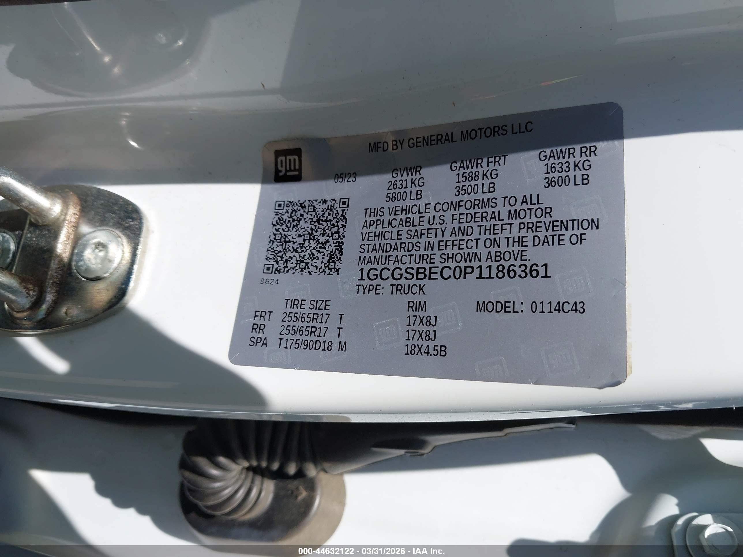 CHEVROLET COLORADO image 9