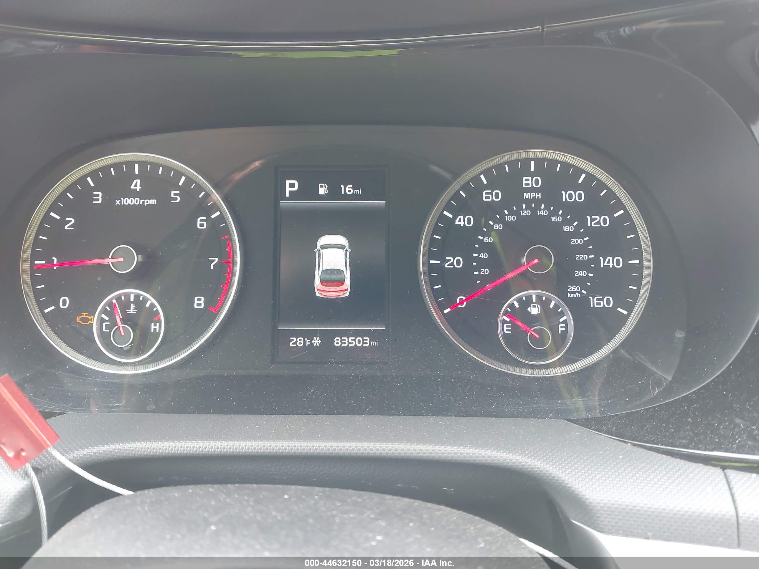 KIA K5 image 7