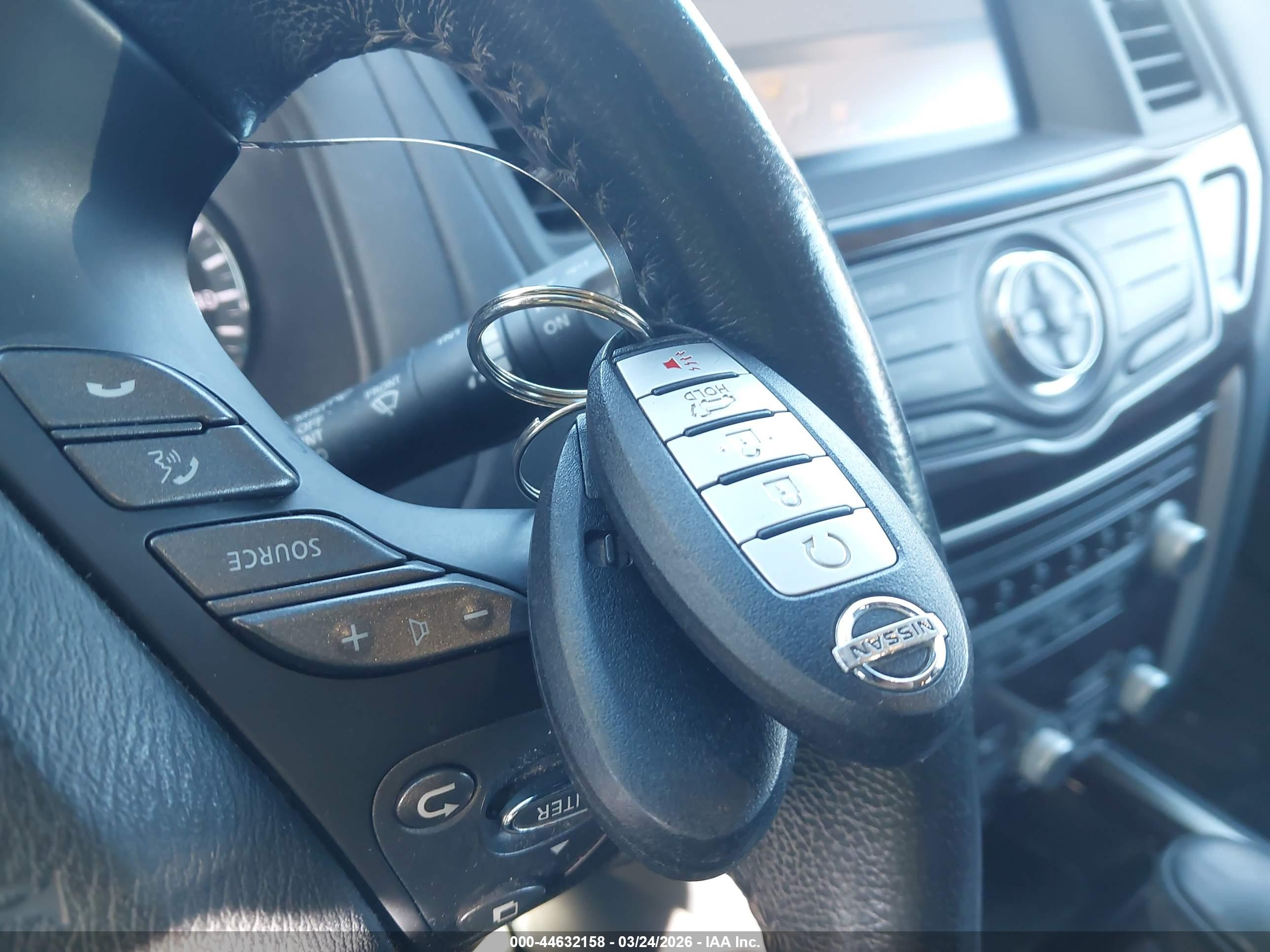 NISSAN PATHFINDER image 11