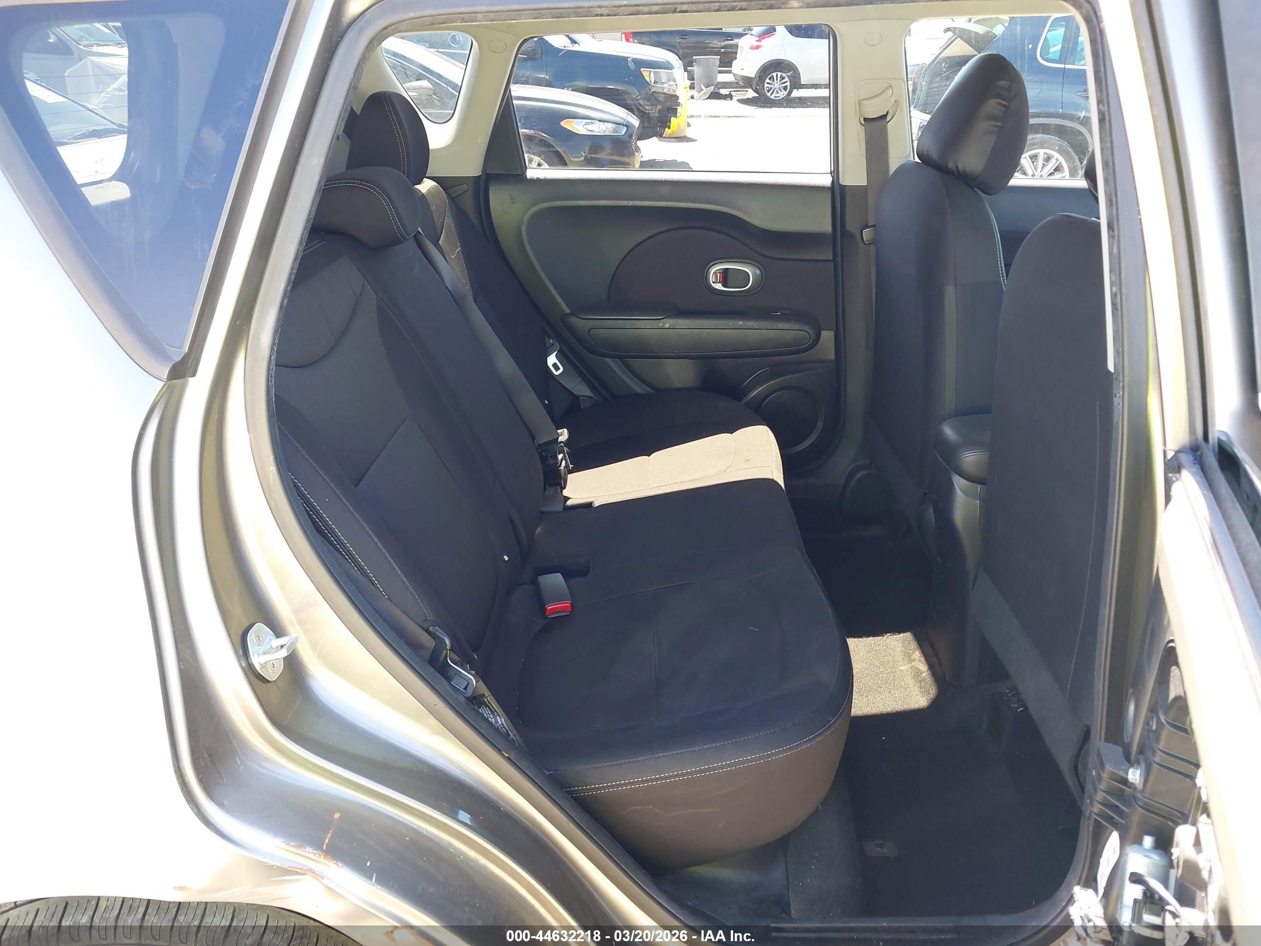 KIA SOUL image 8