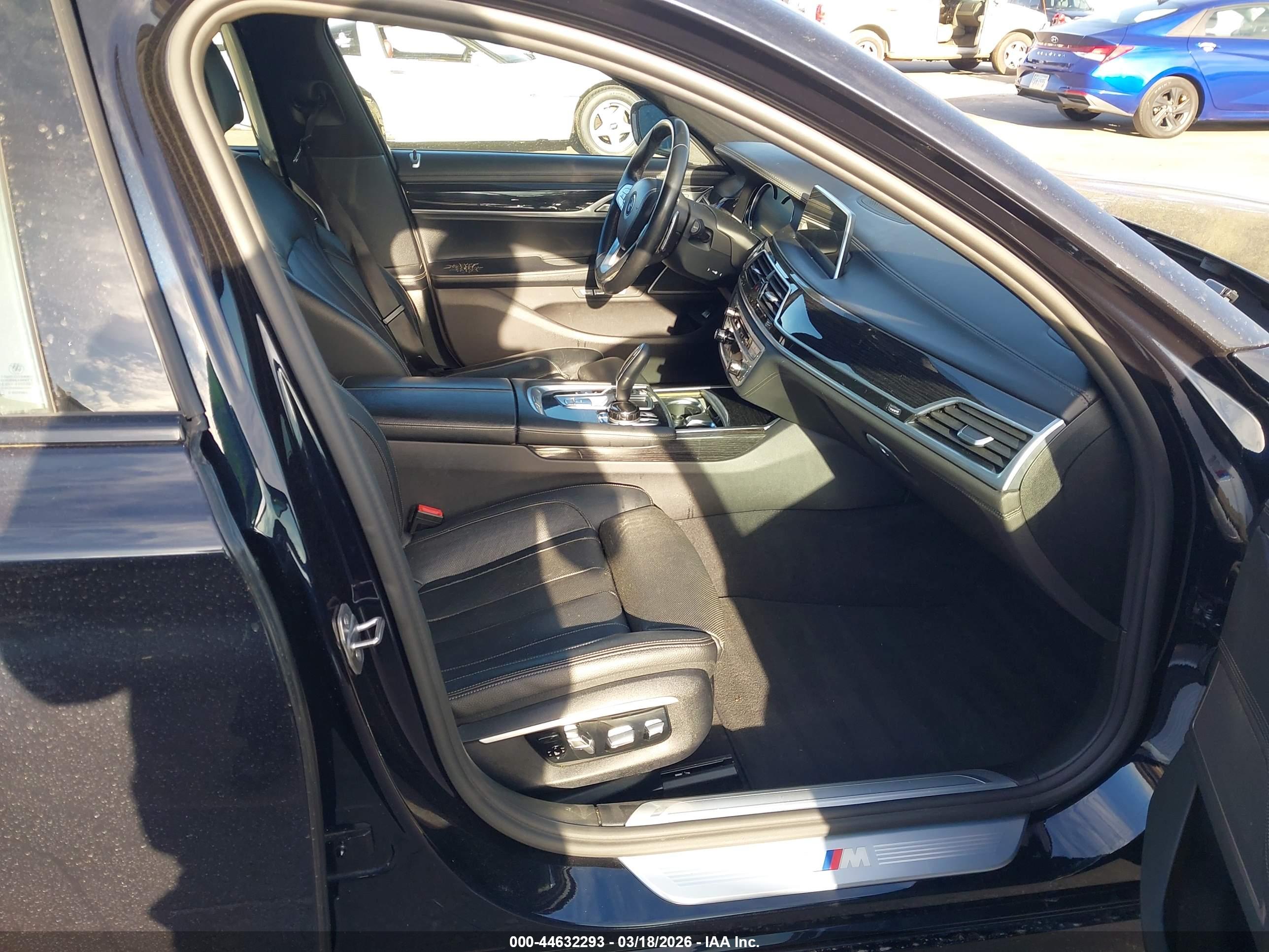 BMW 740I image 5