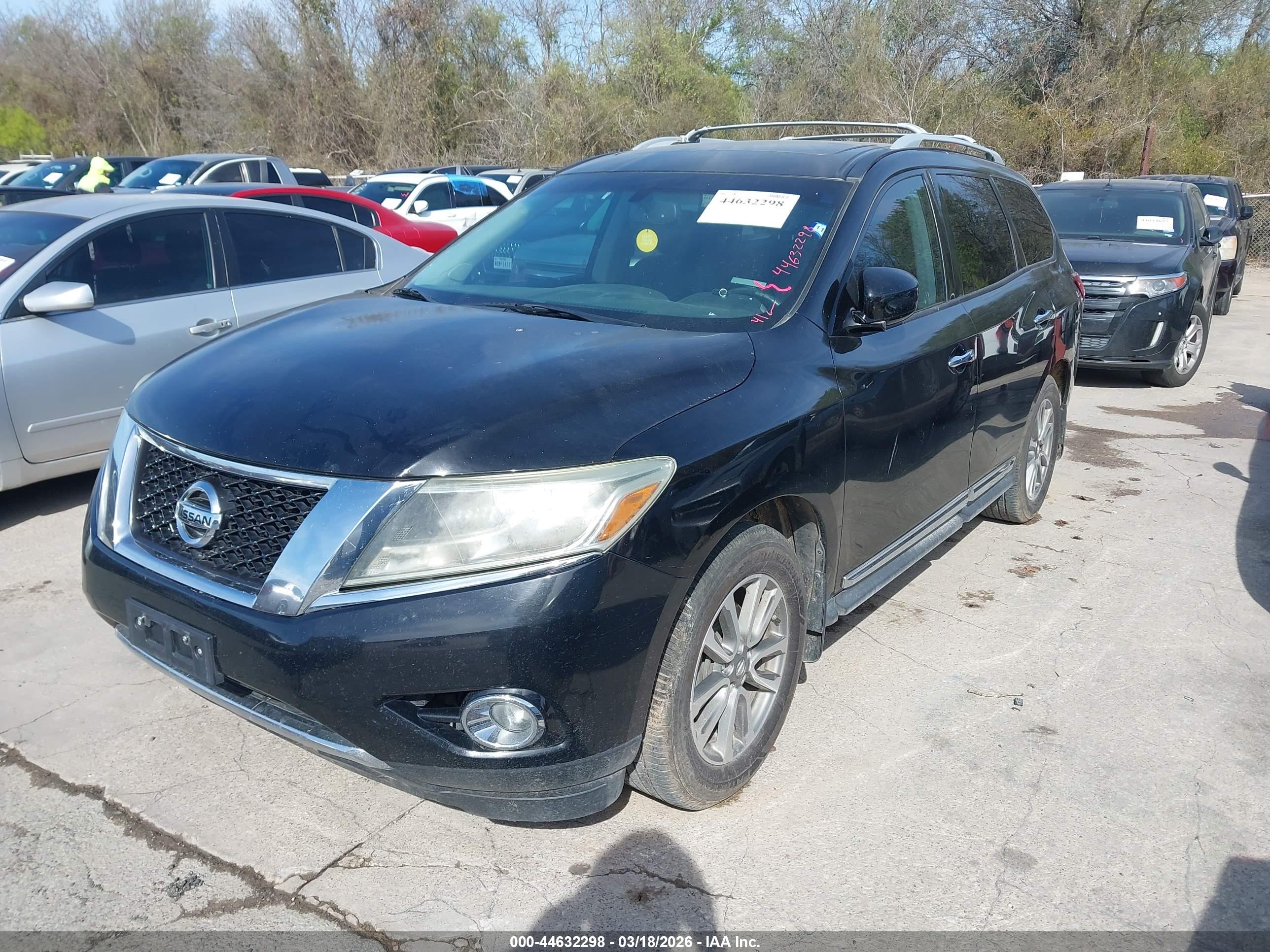 NISSAN PATHFINDER image 2