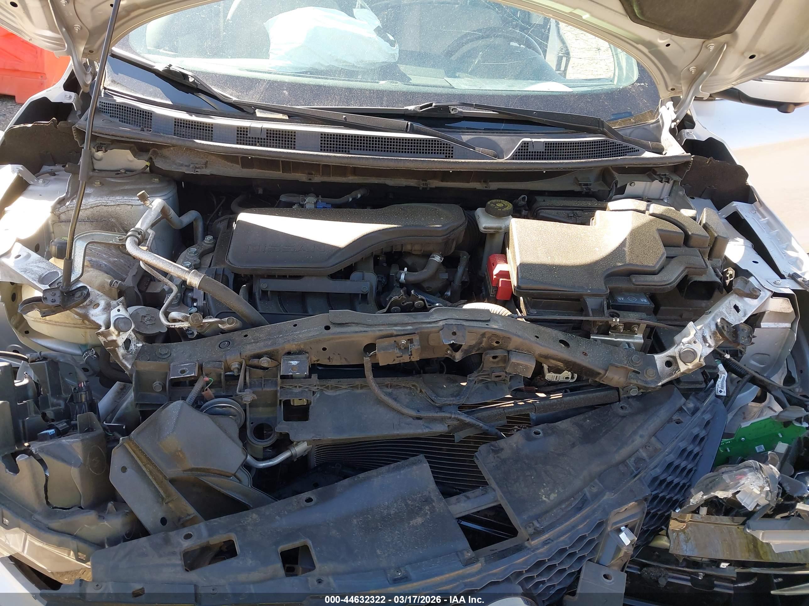 NISSAN ROGUE image 10