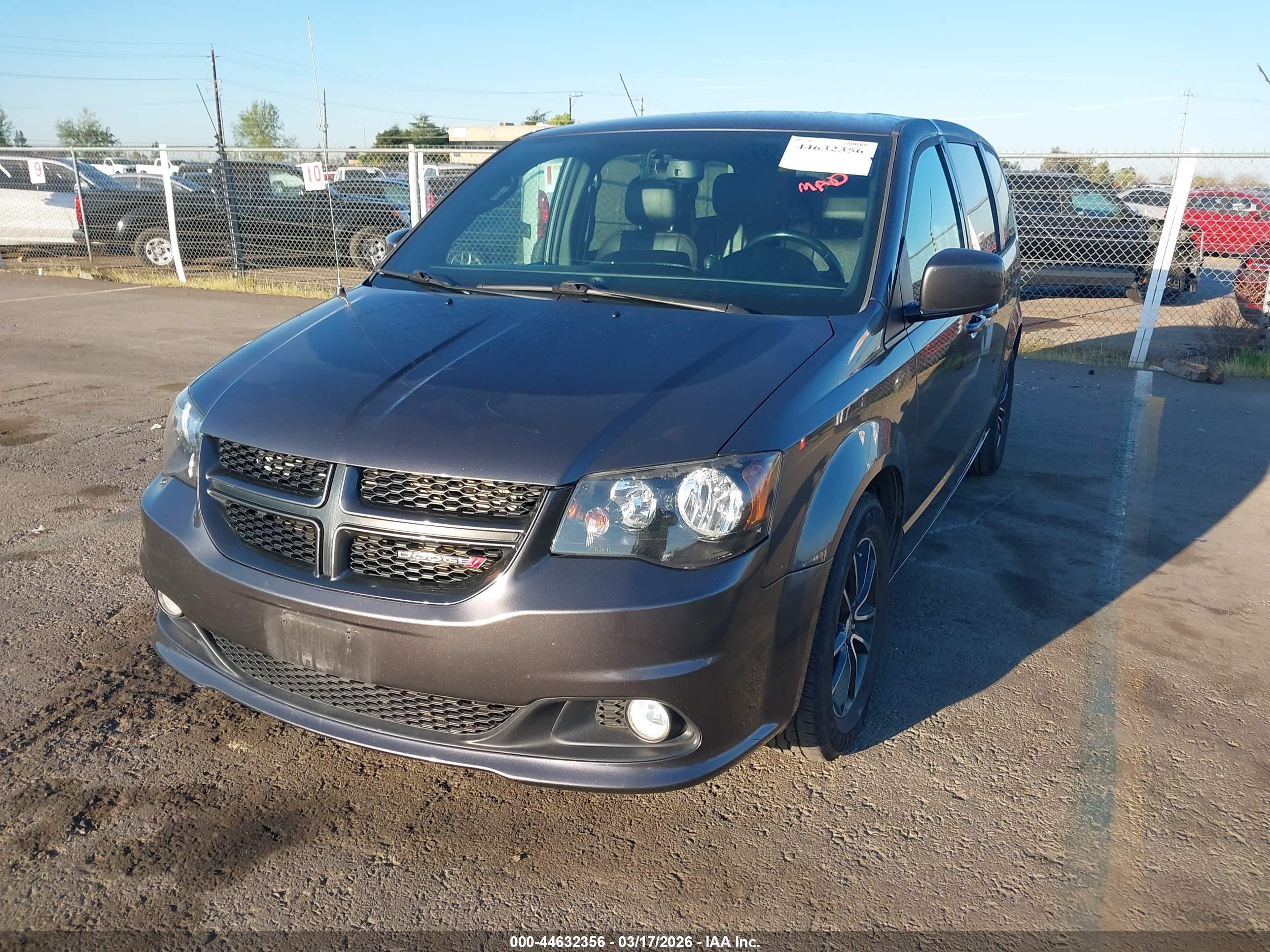 DODGE GRAND image 2