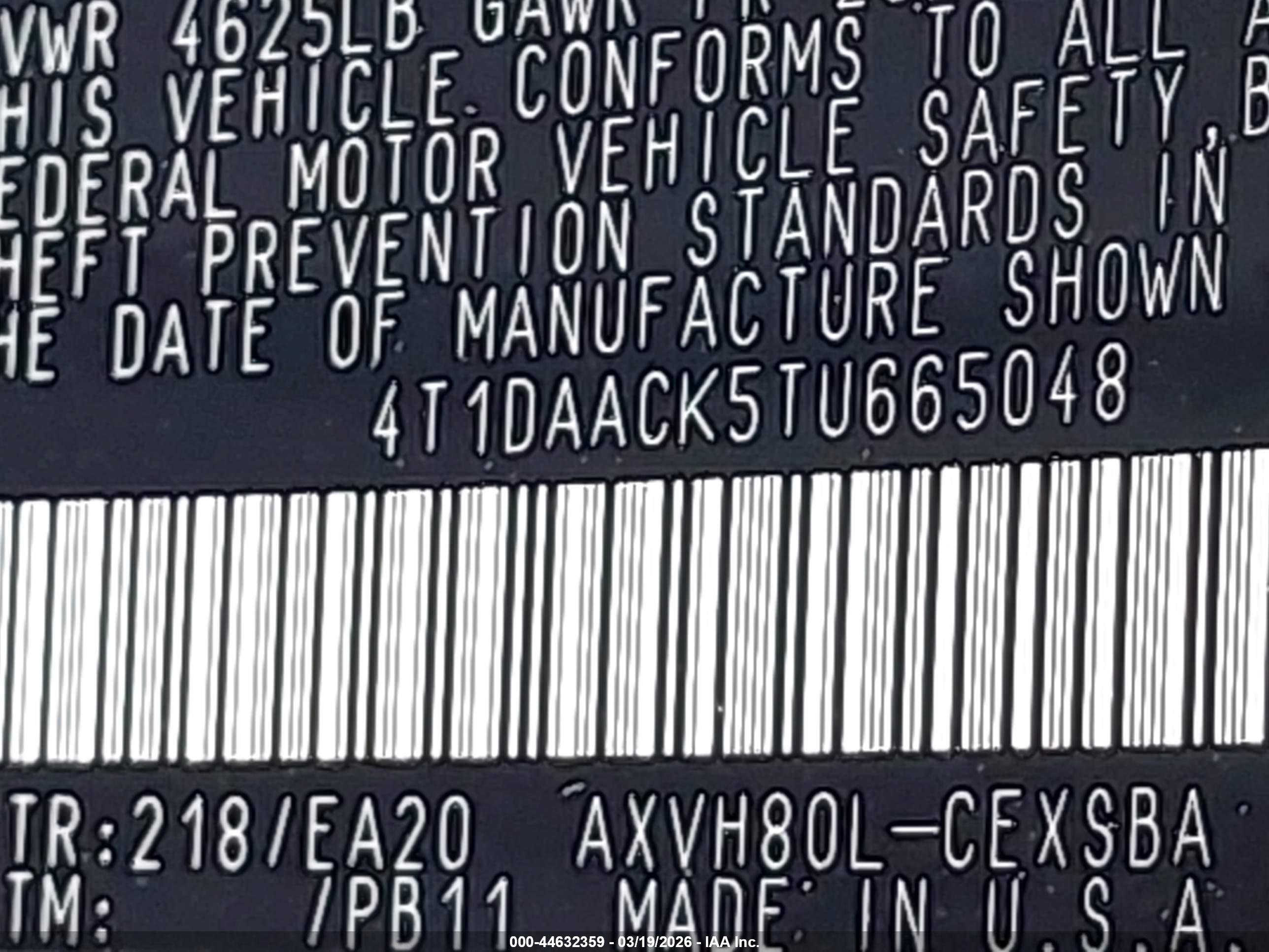 TOYOTA CAMRY image 9