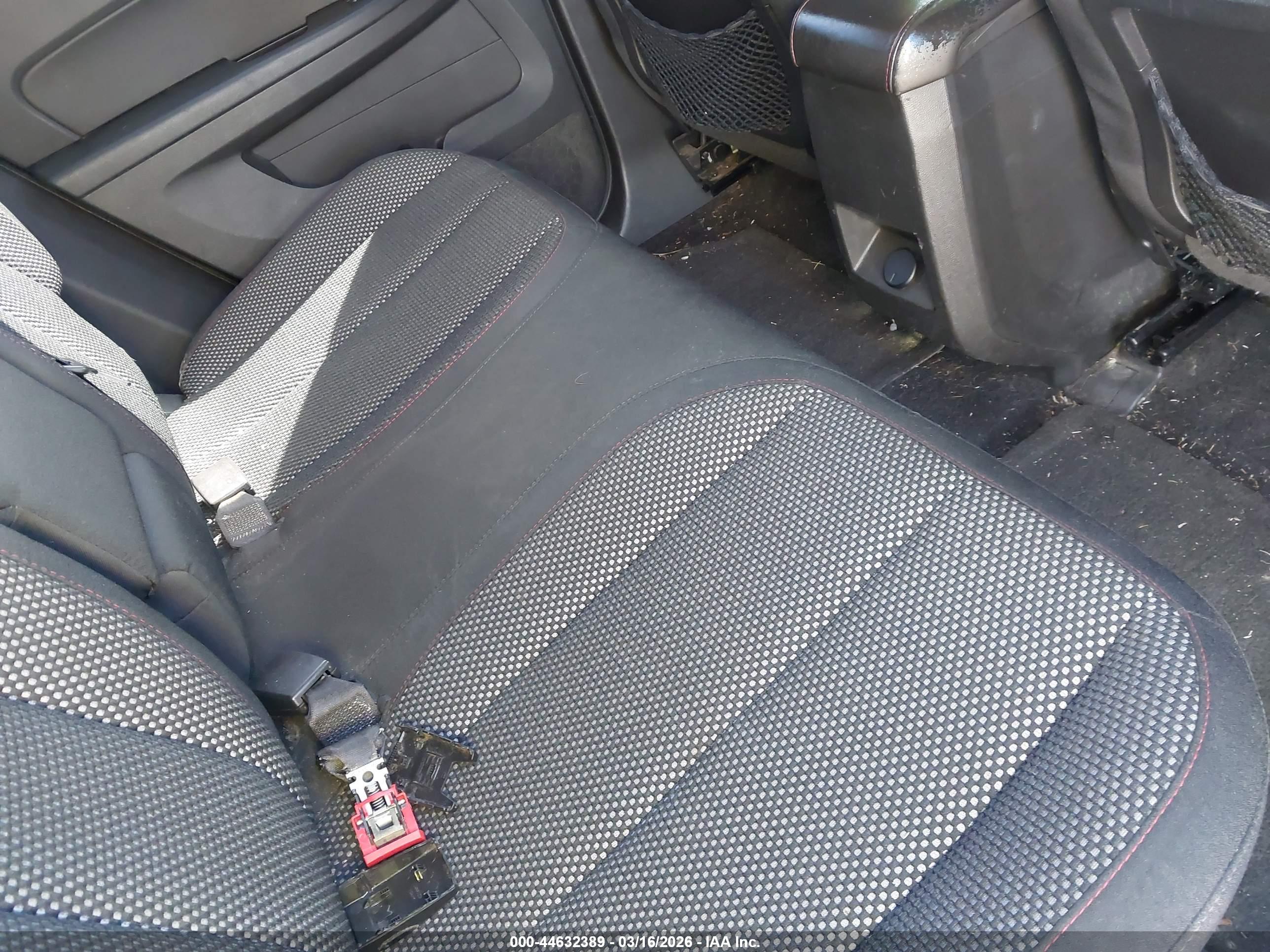 CHEVROLET EQUINOX image 8