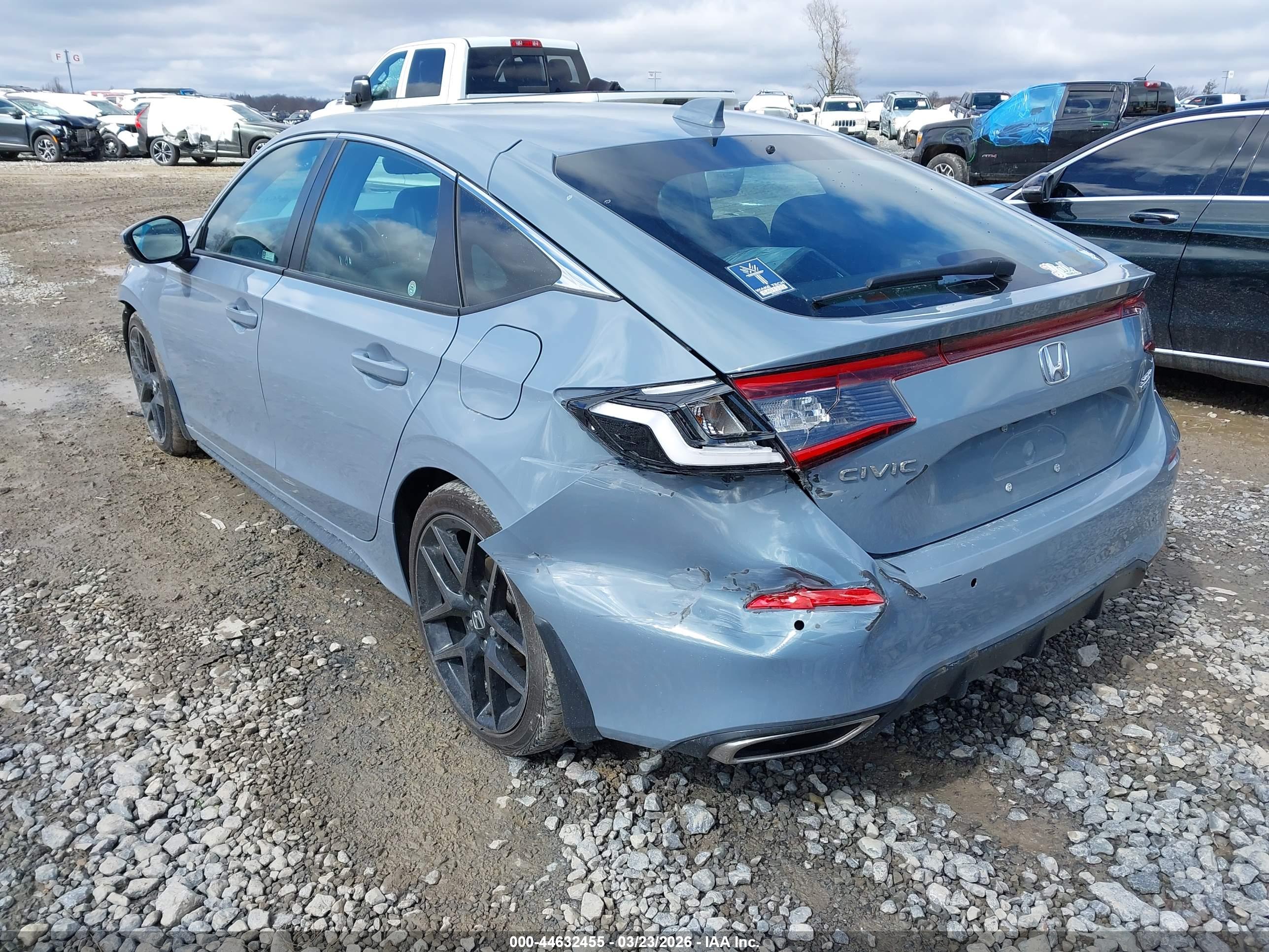 HONDA CIVIC image 3