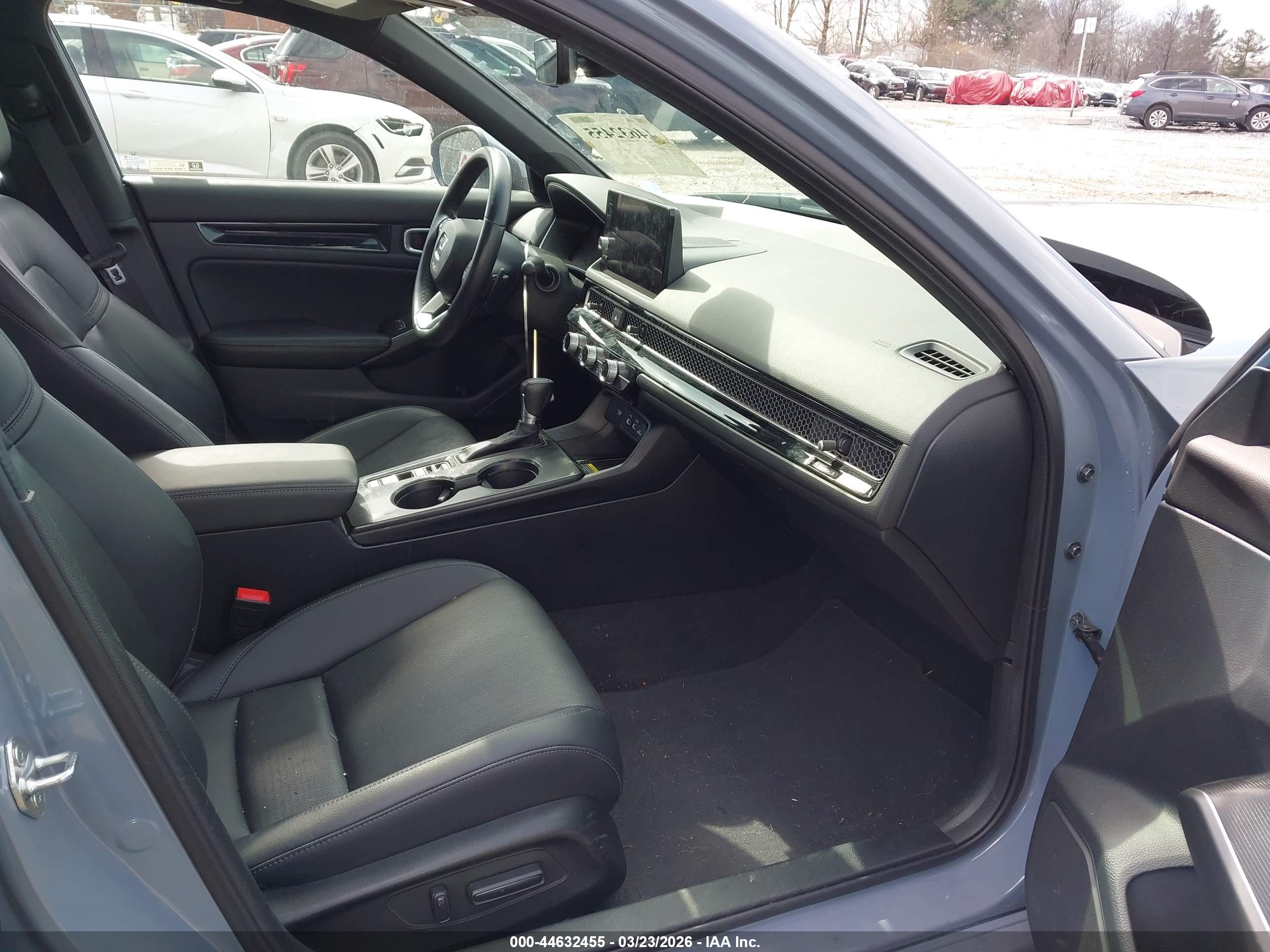 HONDA CIVIC image 5