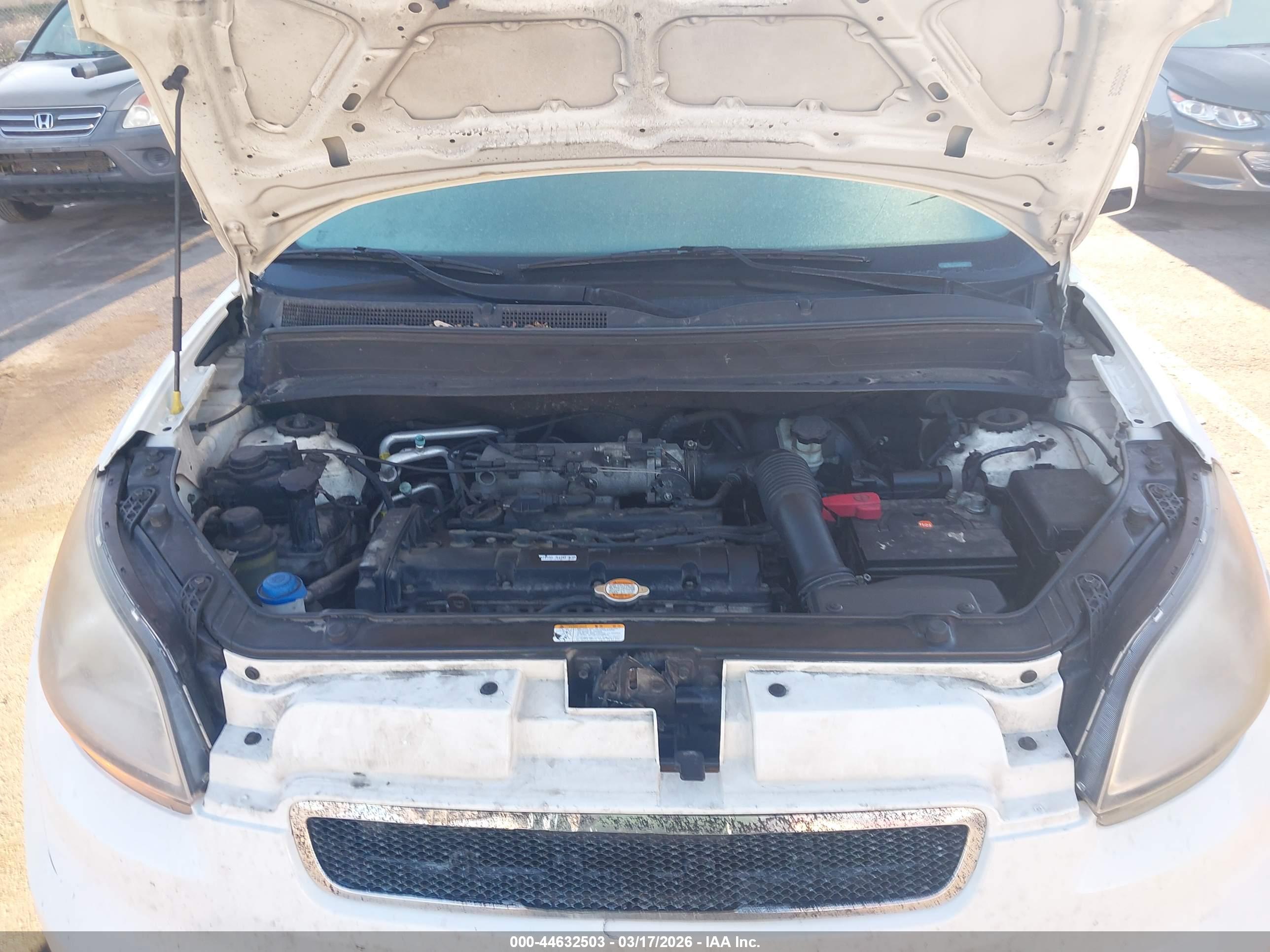 KIA SOUL image 10