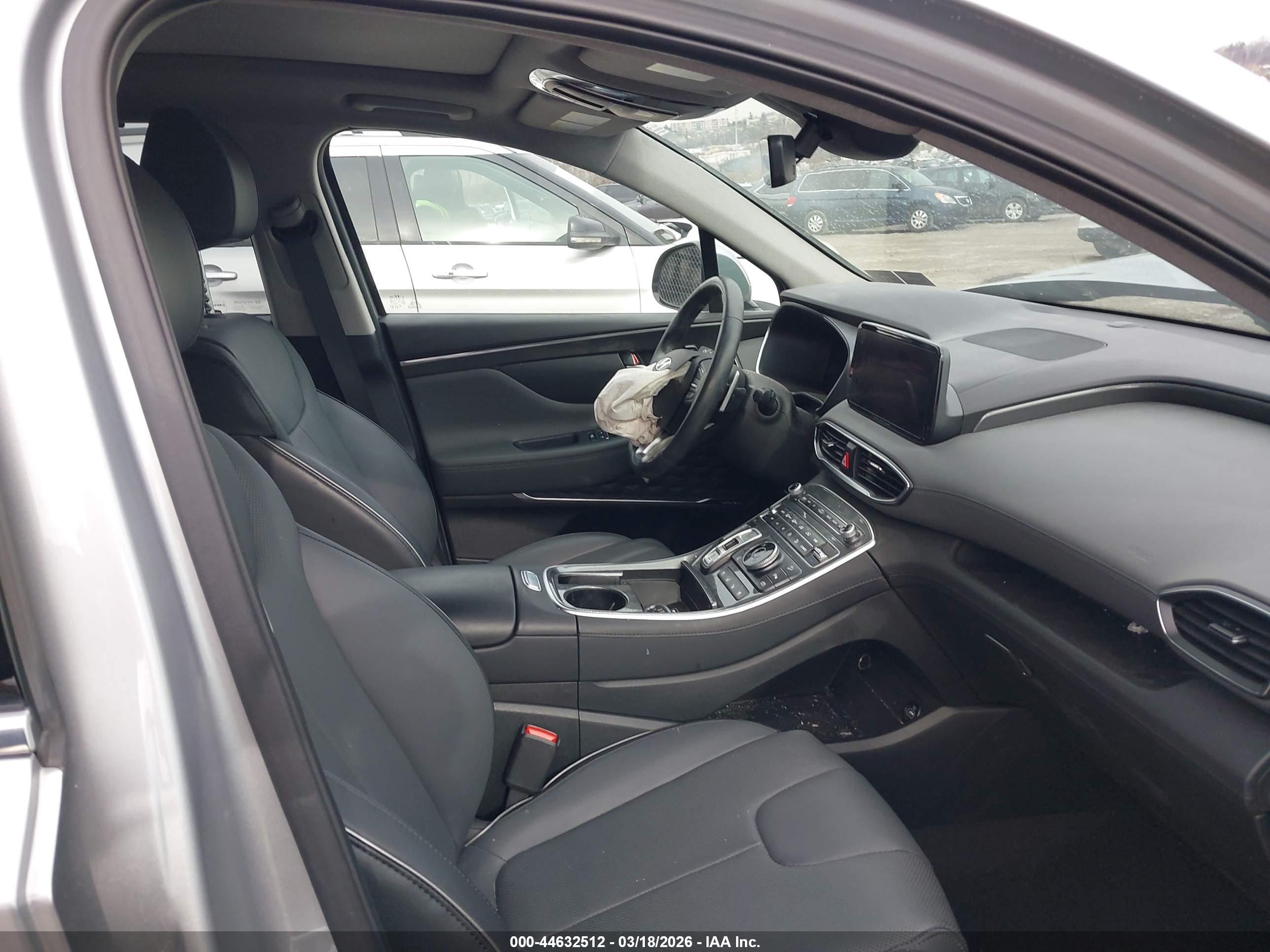 HYUNDAI SANTA image 5