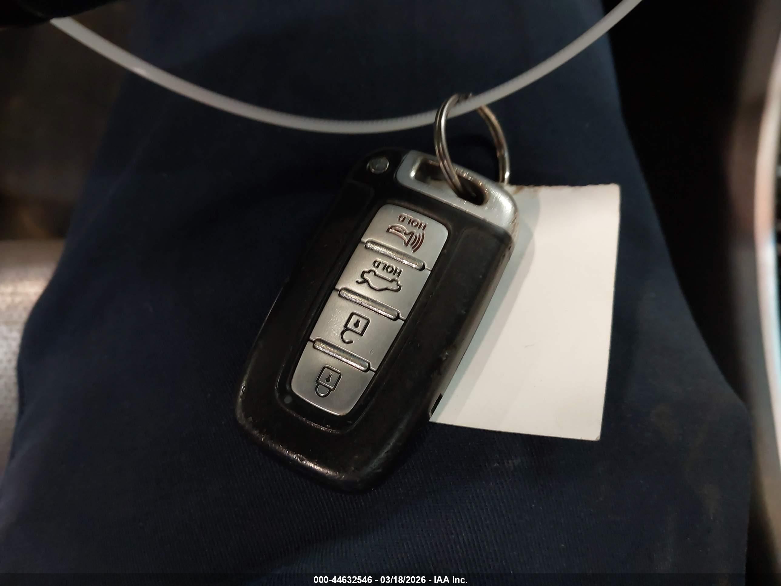 HYUNDAI SONATA image 11