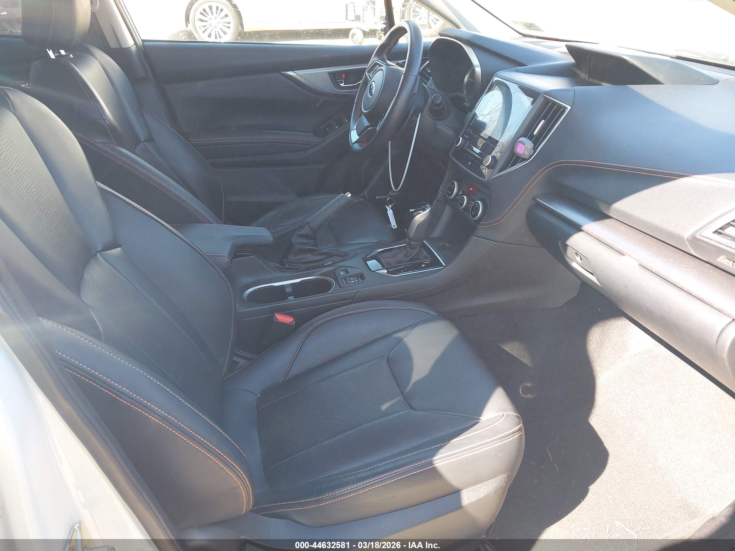 SUBARU CROSSTREK image 5