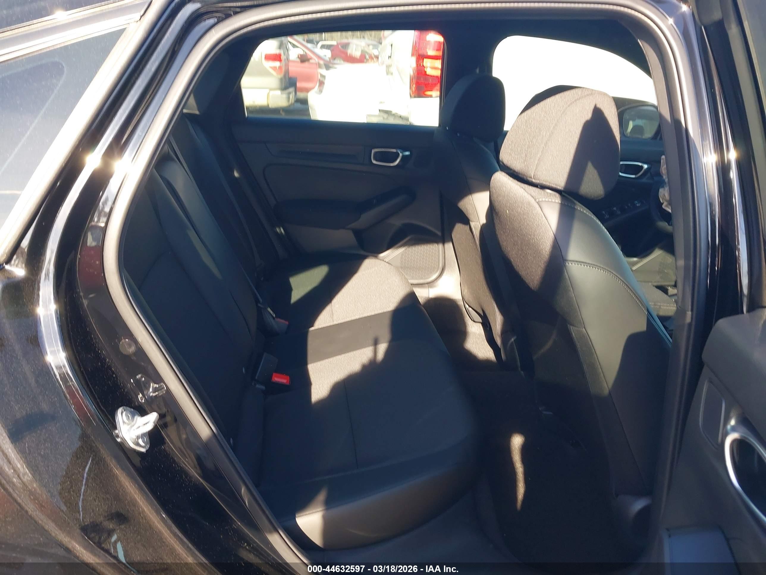 HONDA CIVIC image 8