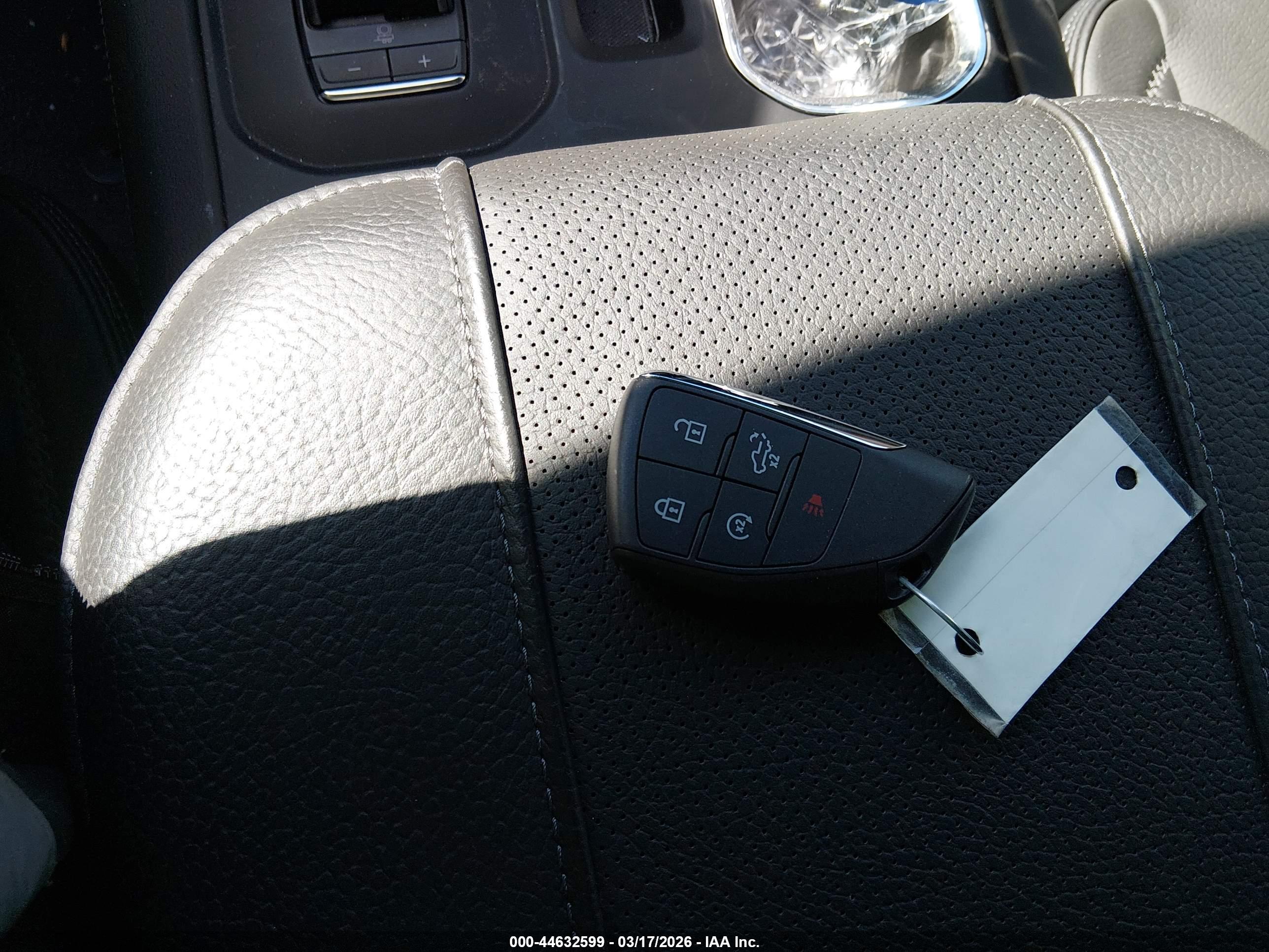 GMC SIERRA image 11
