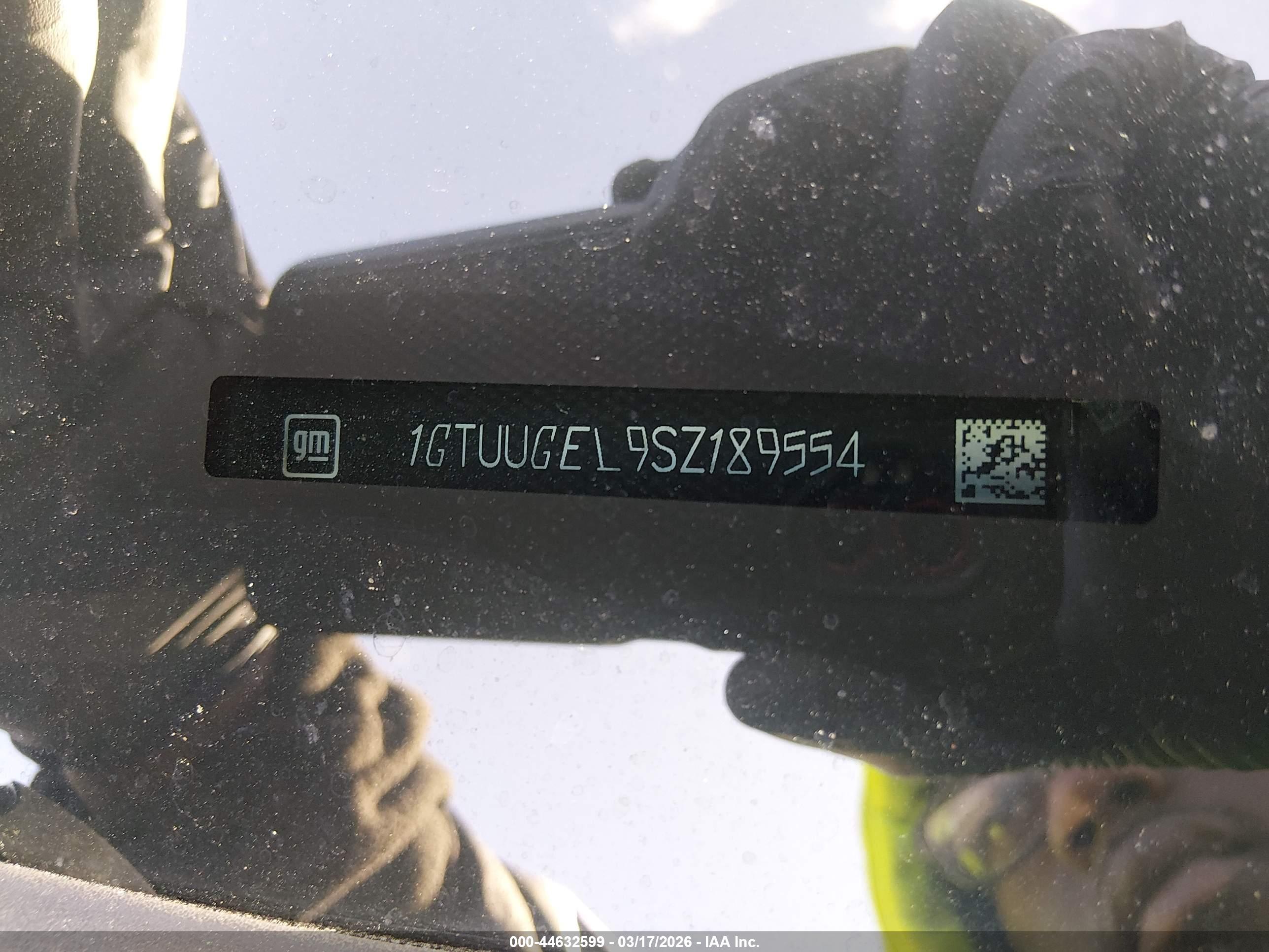 GMC SIERRA image 9