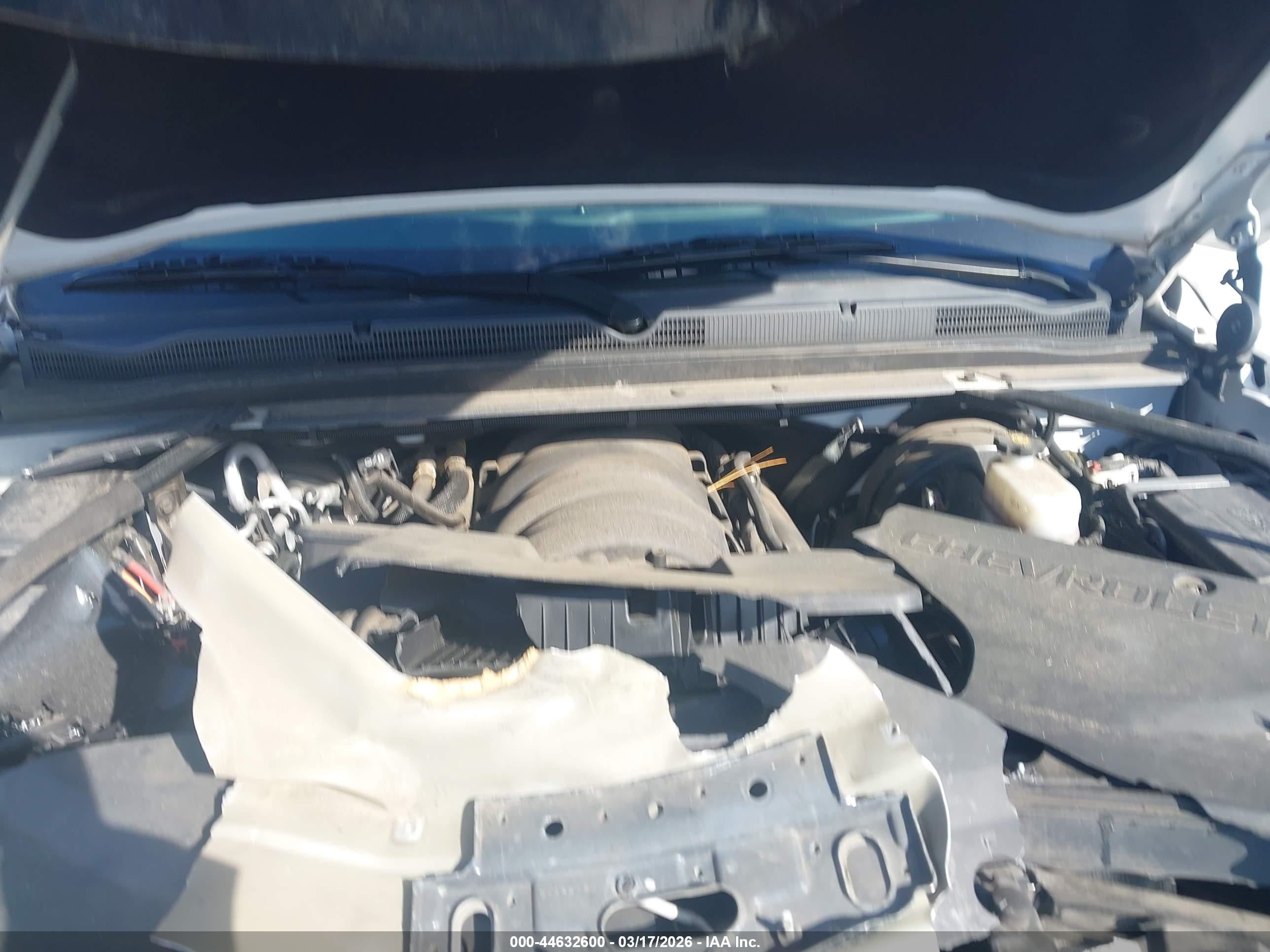 CHEVROLET TAHOE image 10